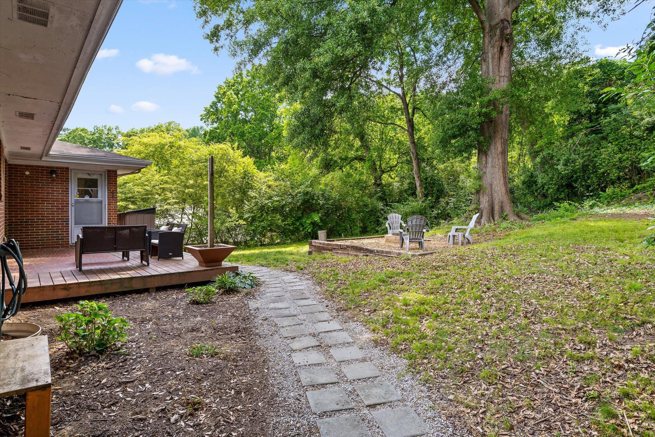 405 N Seminole Drive