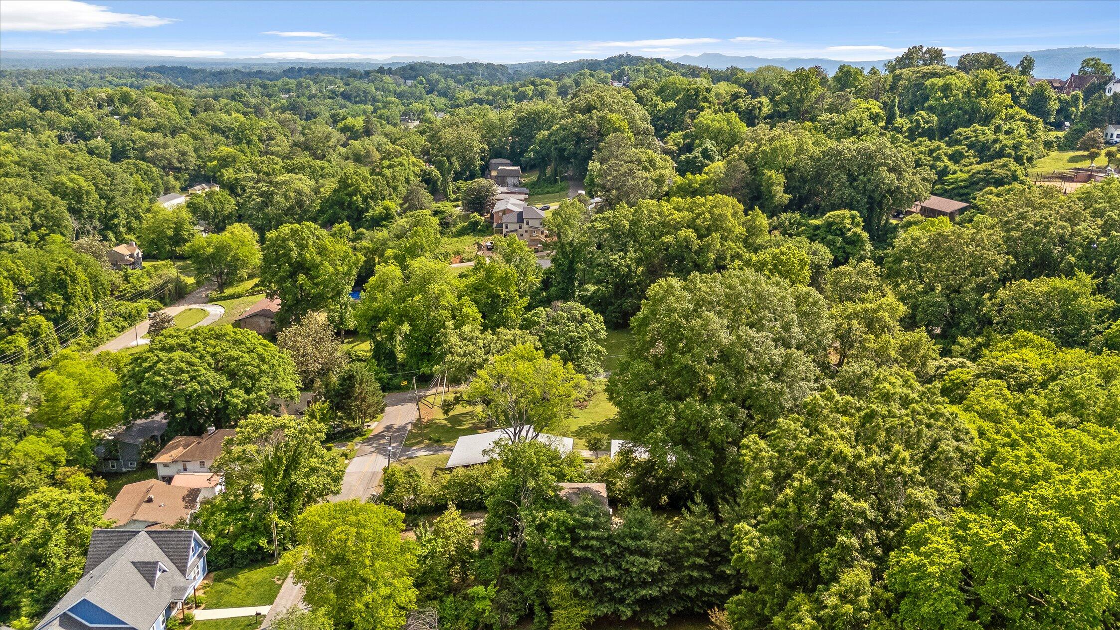 405 N Seminole Drive