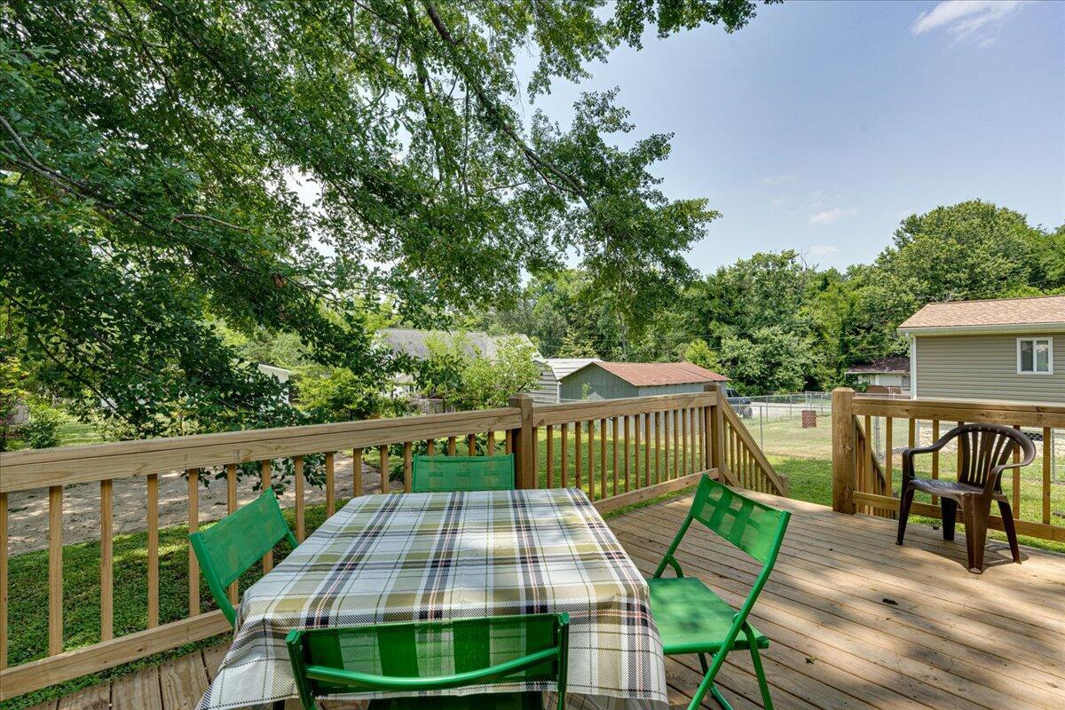 1303 E Sherry Drive