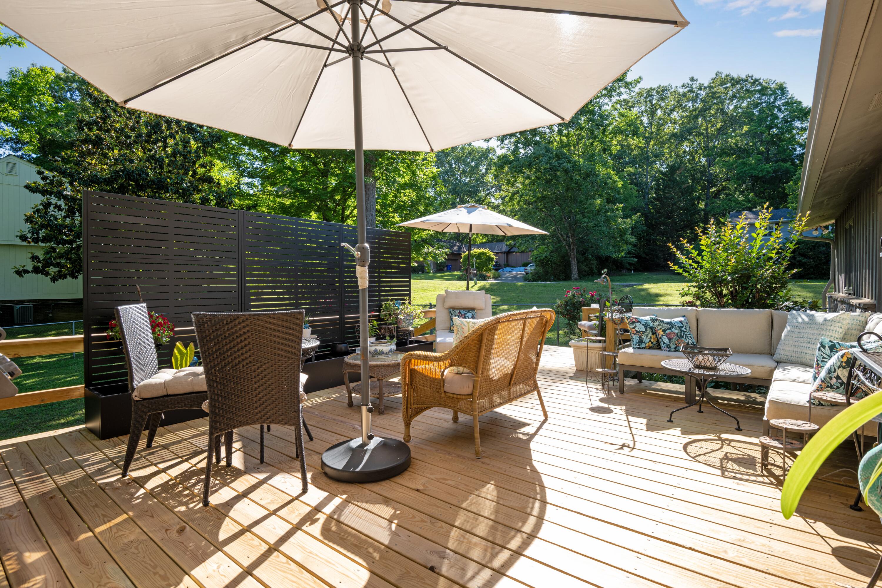 211 Blueberry Hill Road NW