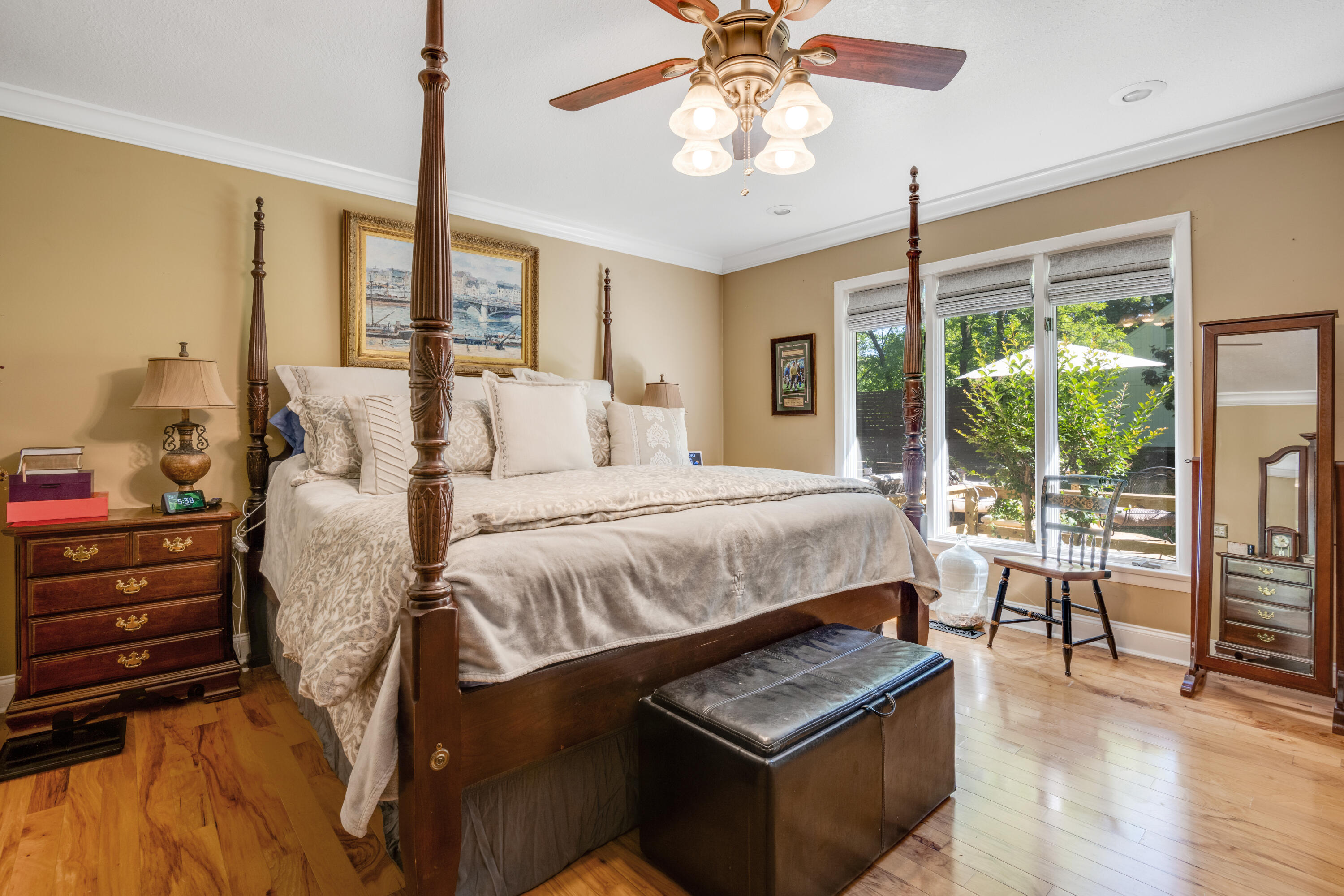 211 Blueberry Hill Road NW