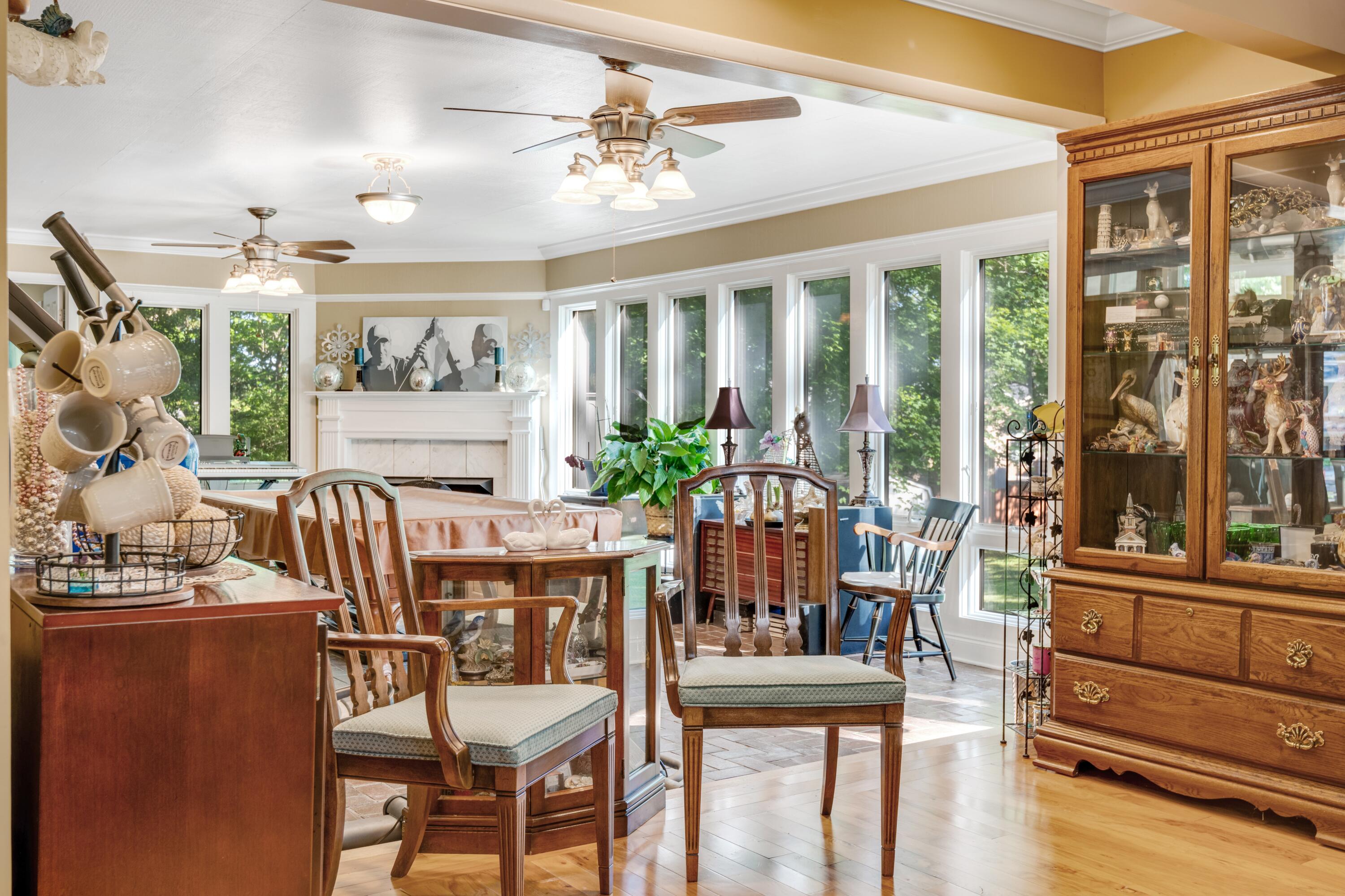 211 Blueberry Hill Road NW