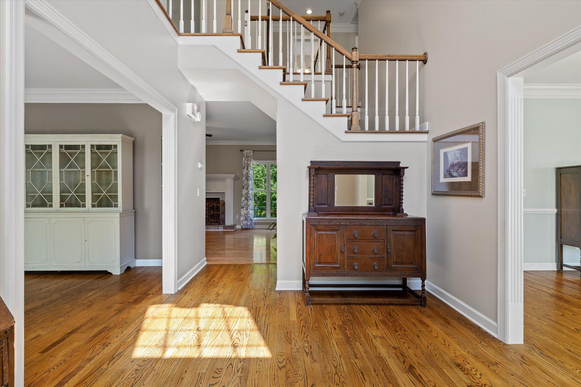 6913 Autumn Lake Trail