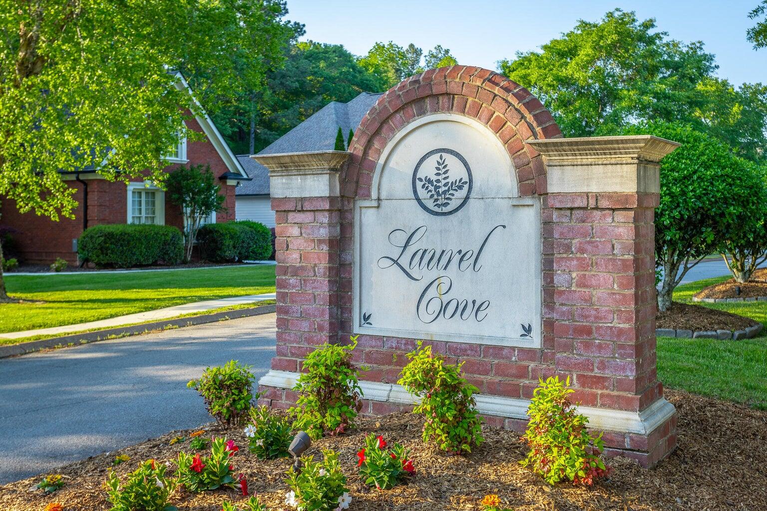 6913 Autumn Lake Trail