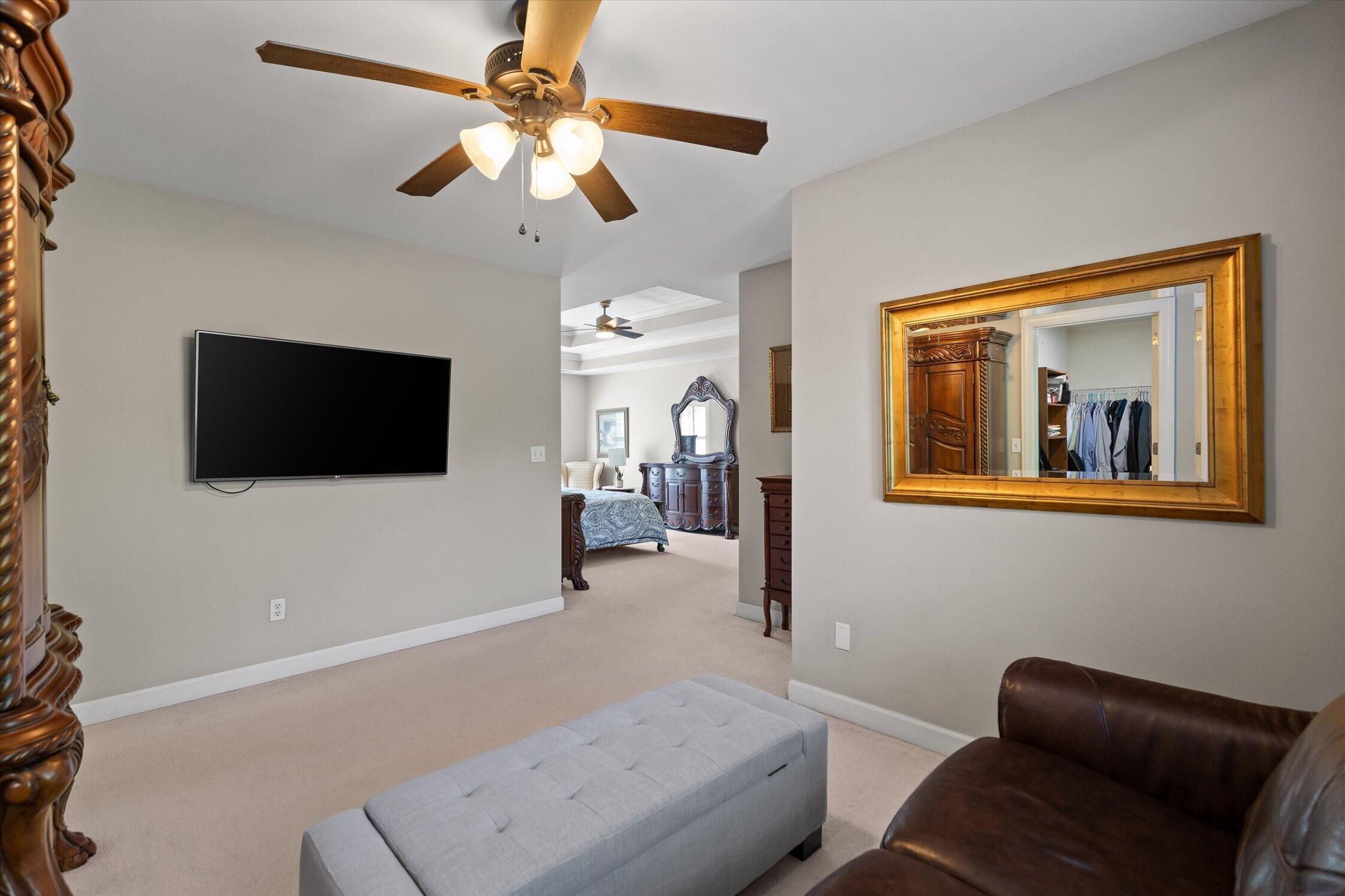 6913 Autumn Lake Trail