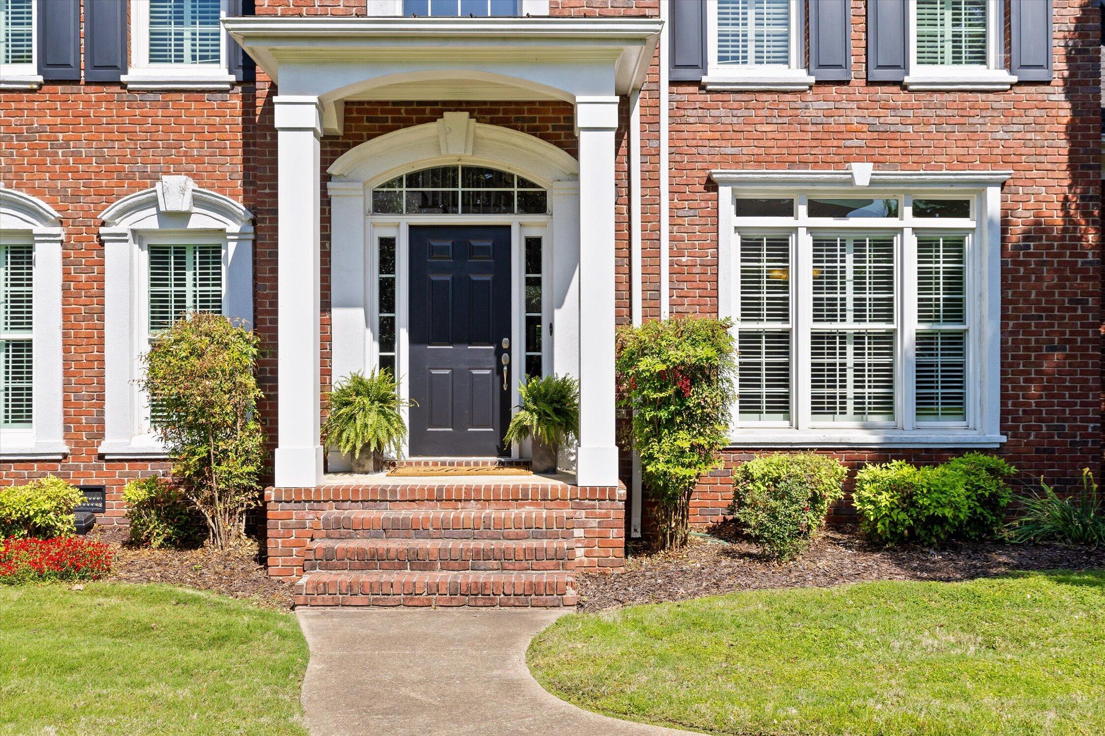 6913 Autumn Lake Trail