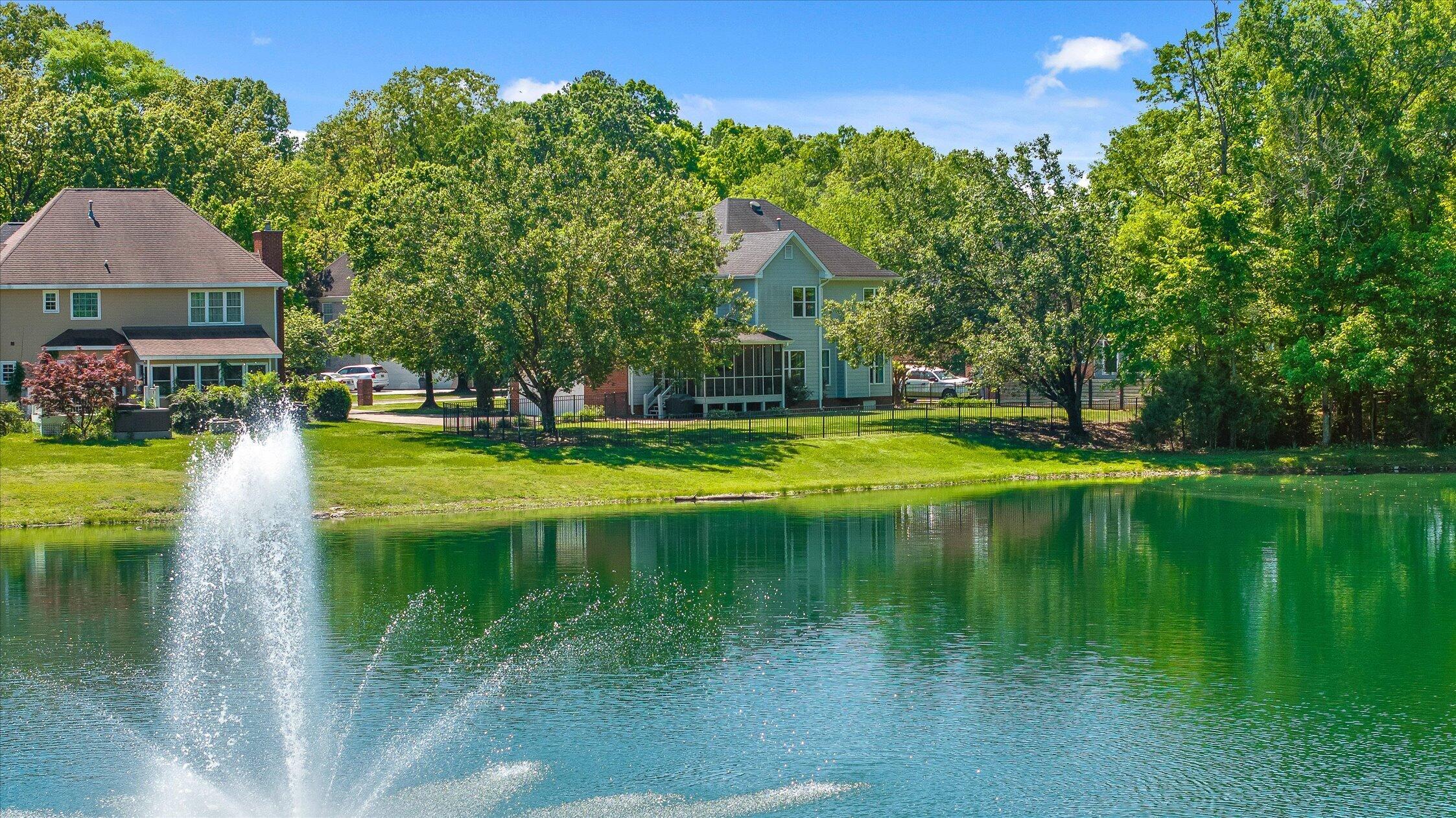 6913 Autumn Lake Trail