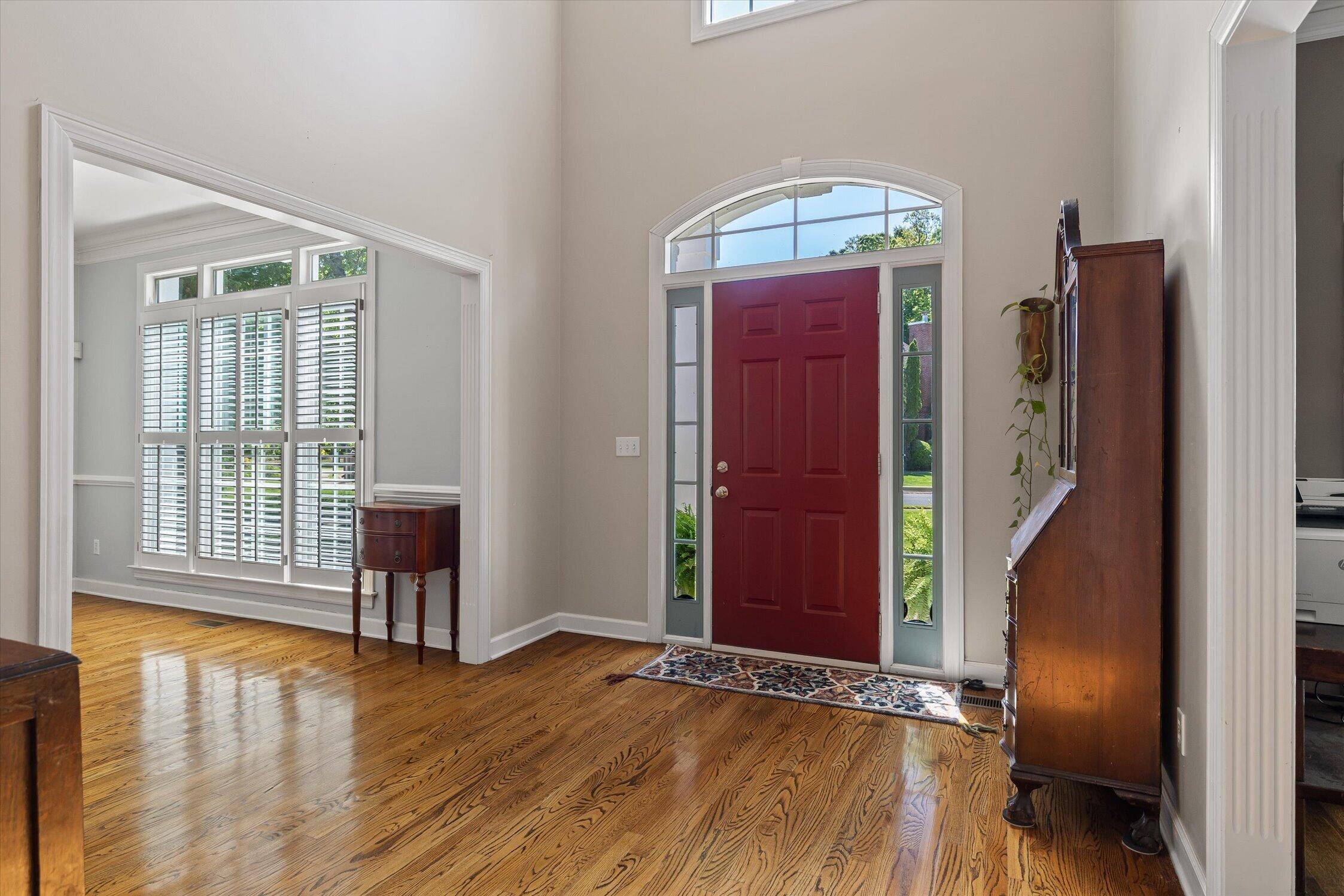 6913 Autumn Lake Trail