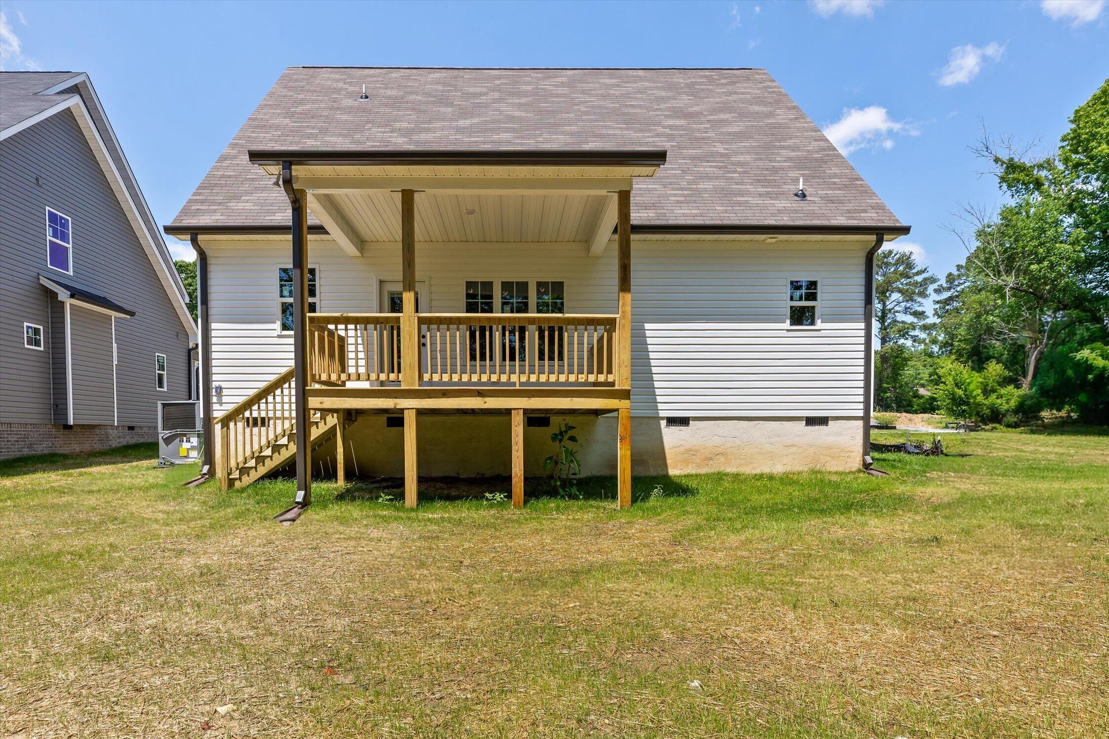 1872 Oakvale Drive