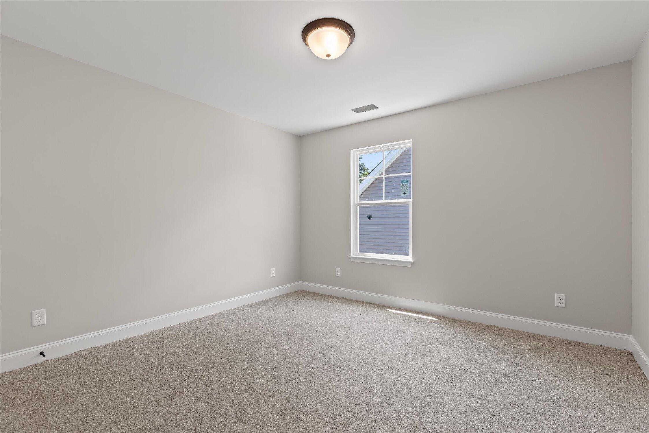 1872 Oakvale Drive