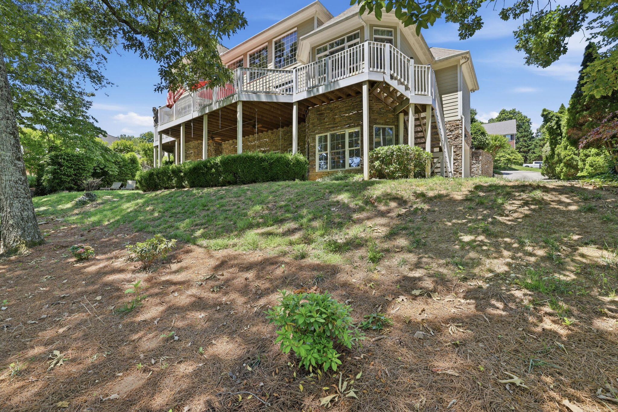 1627 Windstone Drive