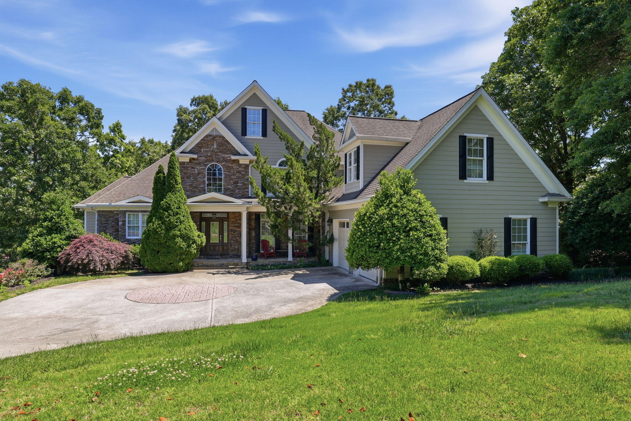 1627 Windstone Drive