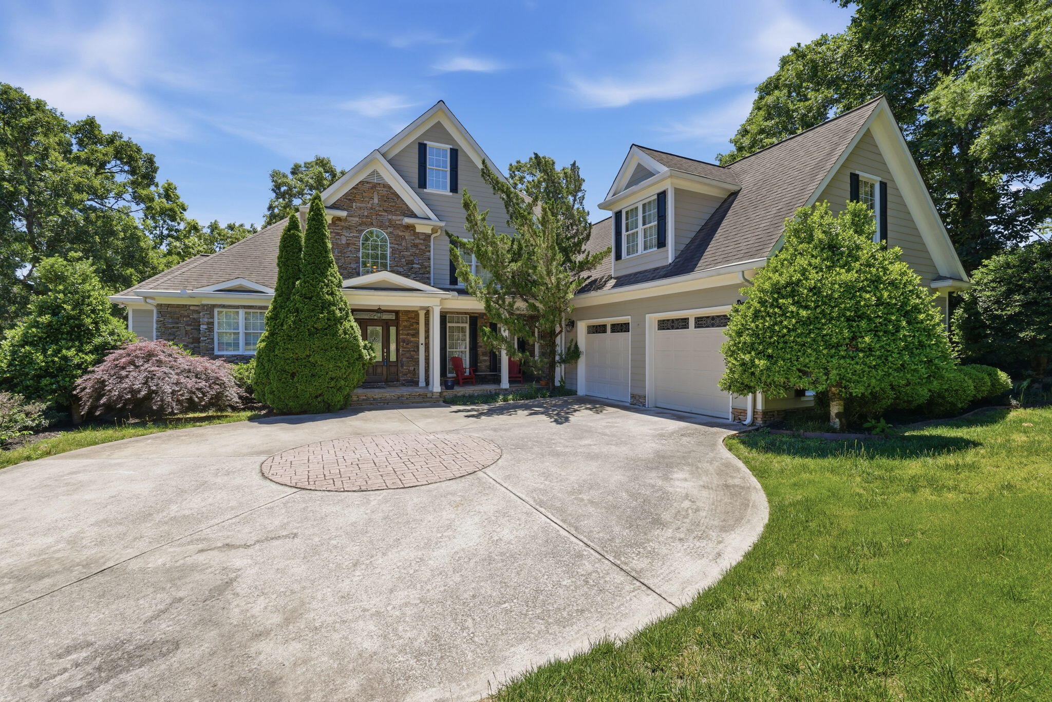 1627 Windstone Drive