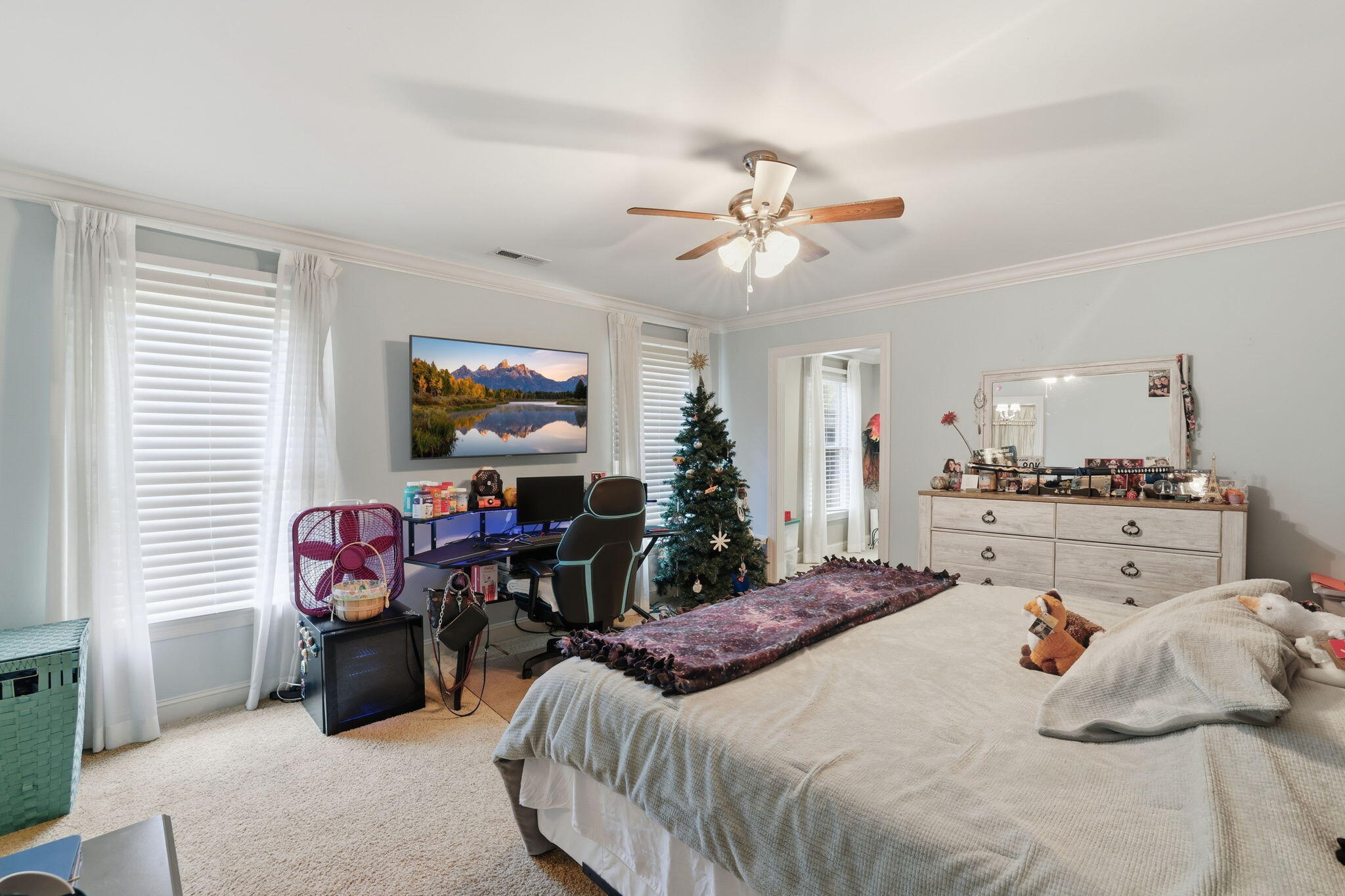 1627 Windstone Drive
