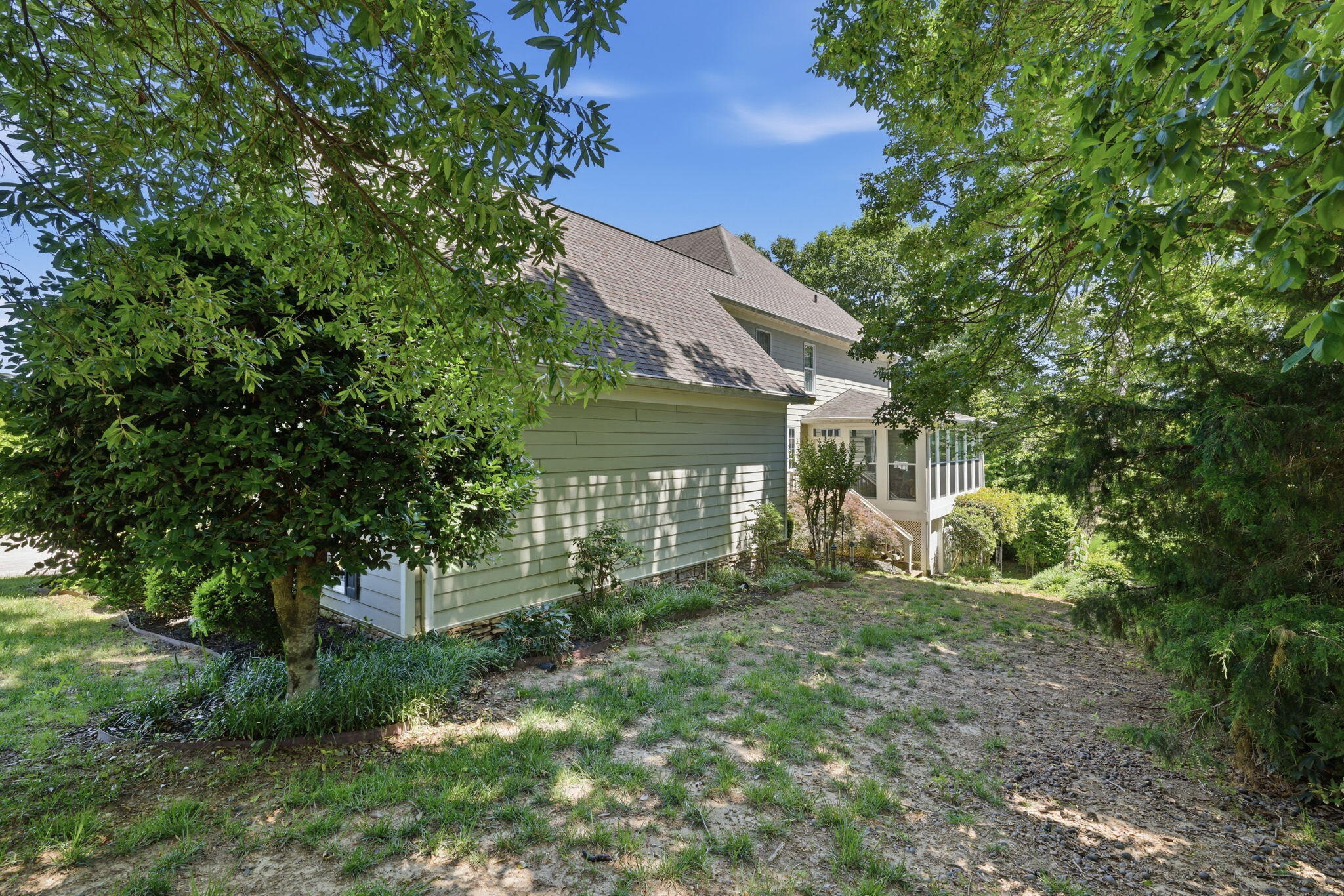 1627 Windstone Drive