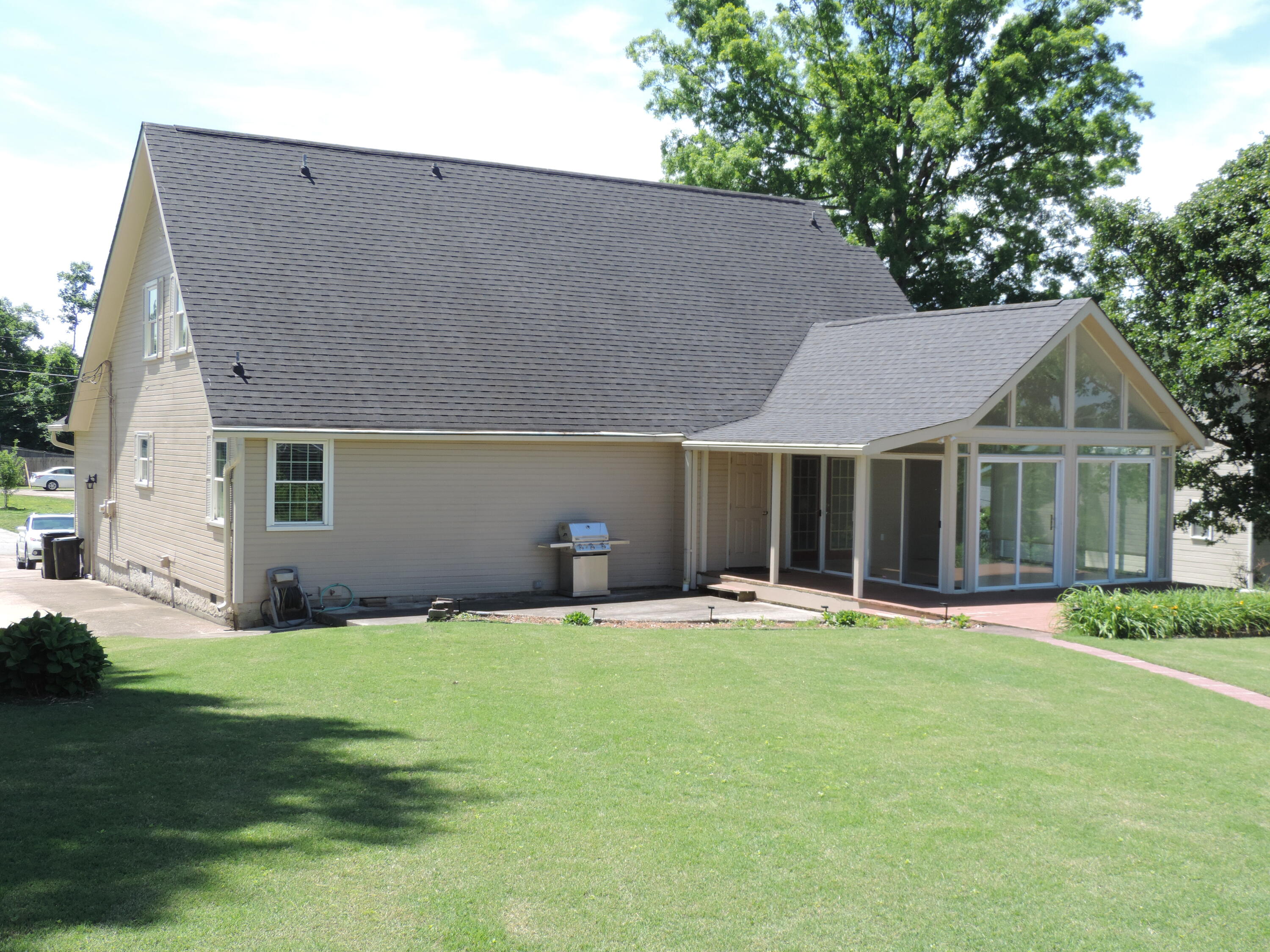 2713 Autumn Chase Drive