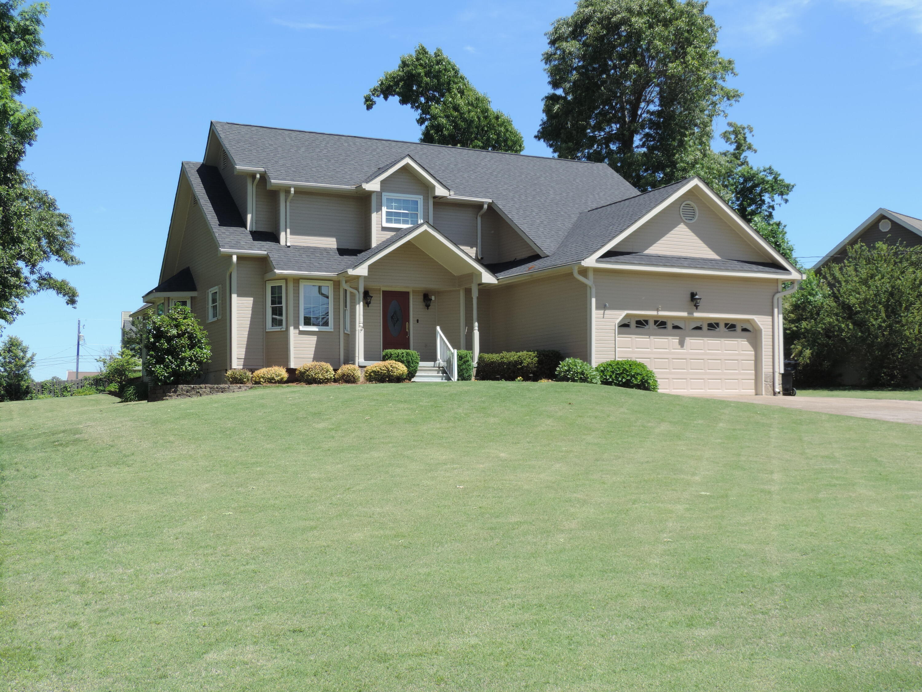 2713 Autumn Chase Drive