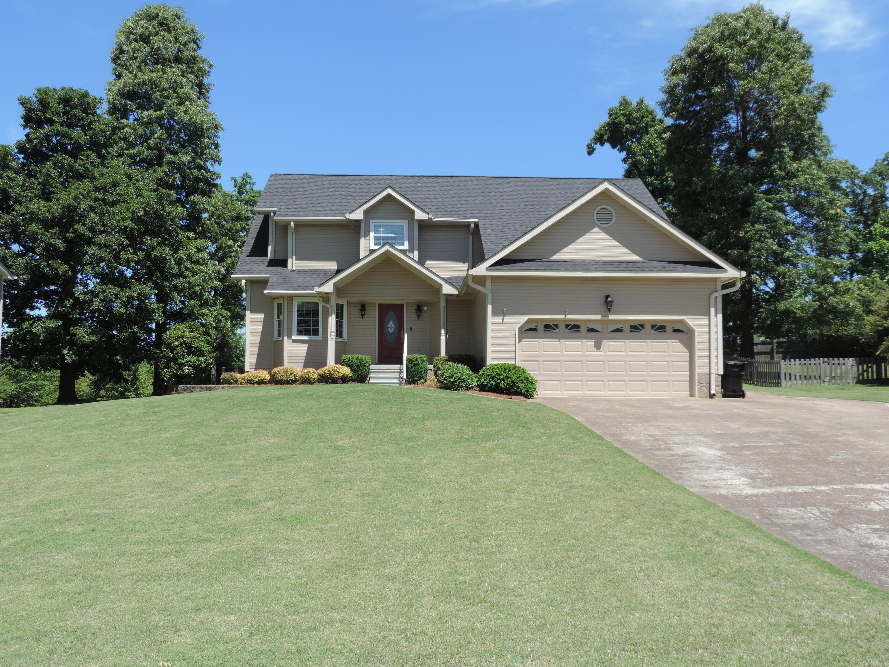 2713 Autumn Chase Drive