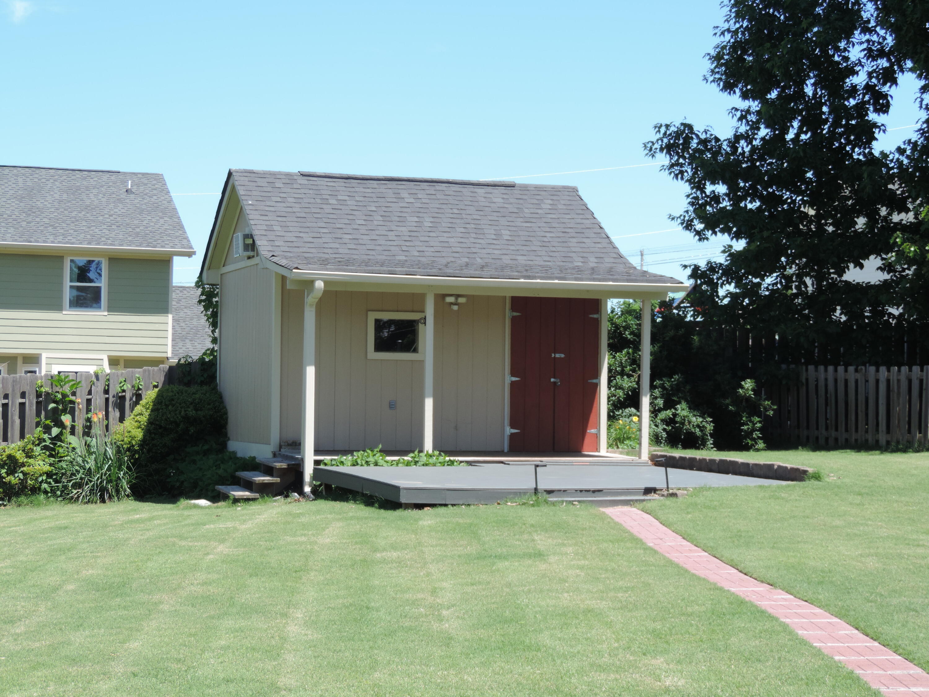 2713 Autumn Chase Drive