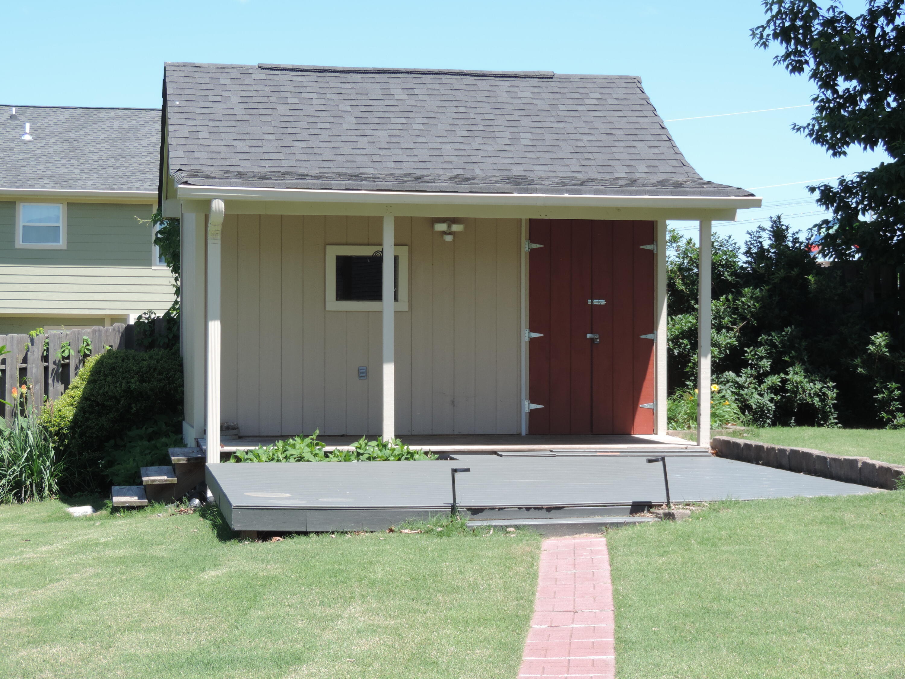 2713 Autumn Chase Drive