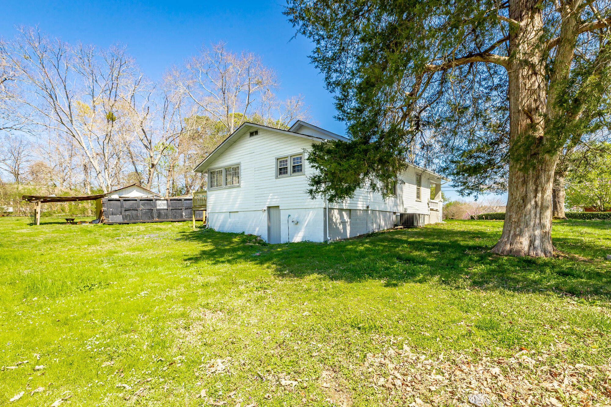 98 Old Mill Road