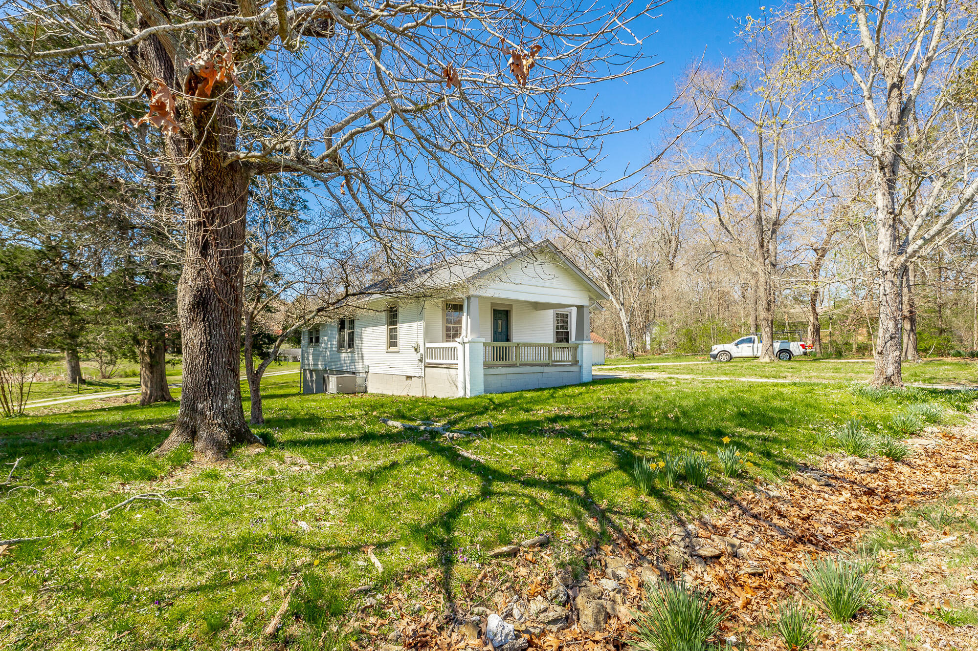 98 Old Mill Road