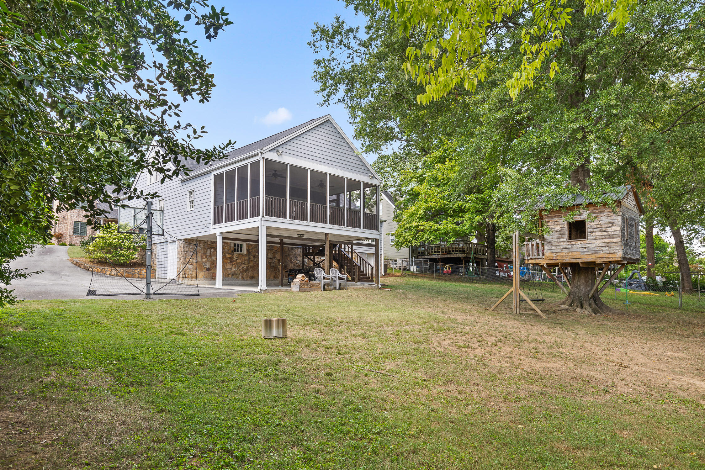 510 Sterling Avenue