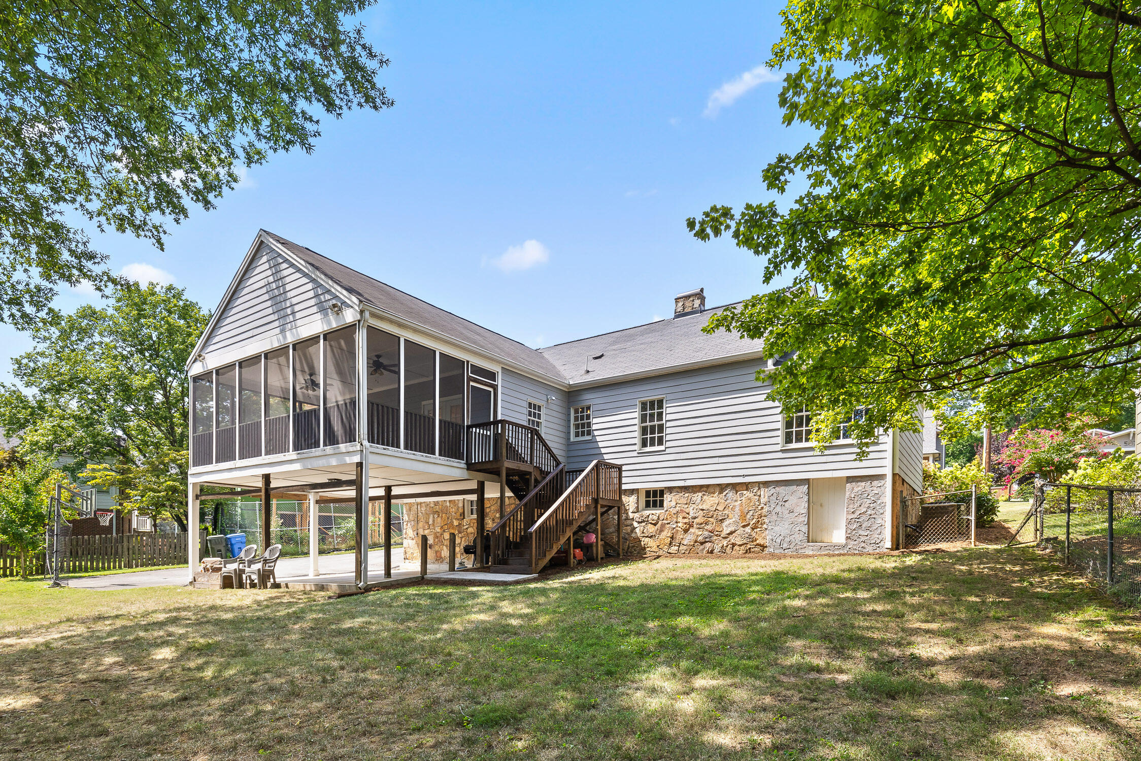 510 Sterling Avenue