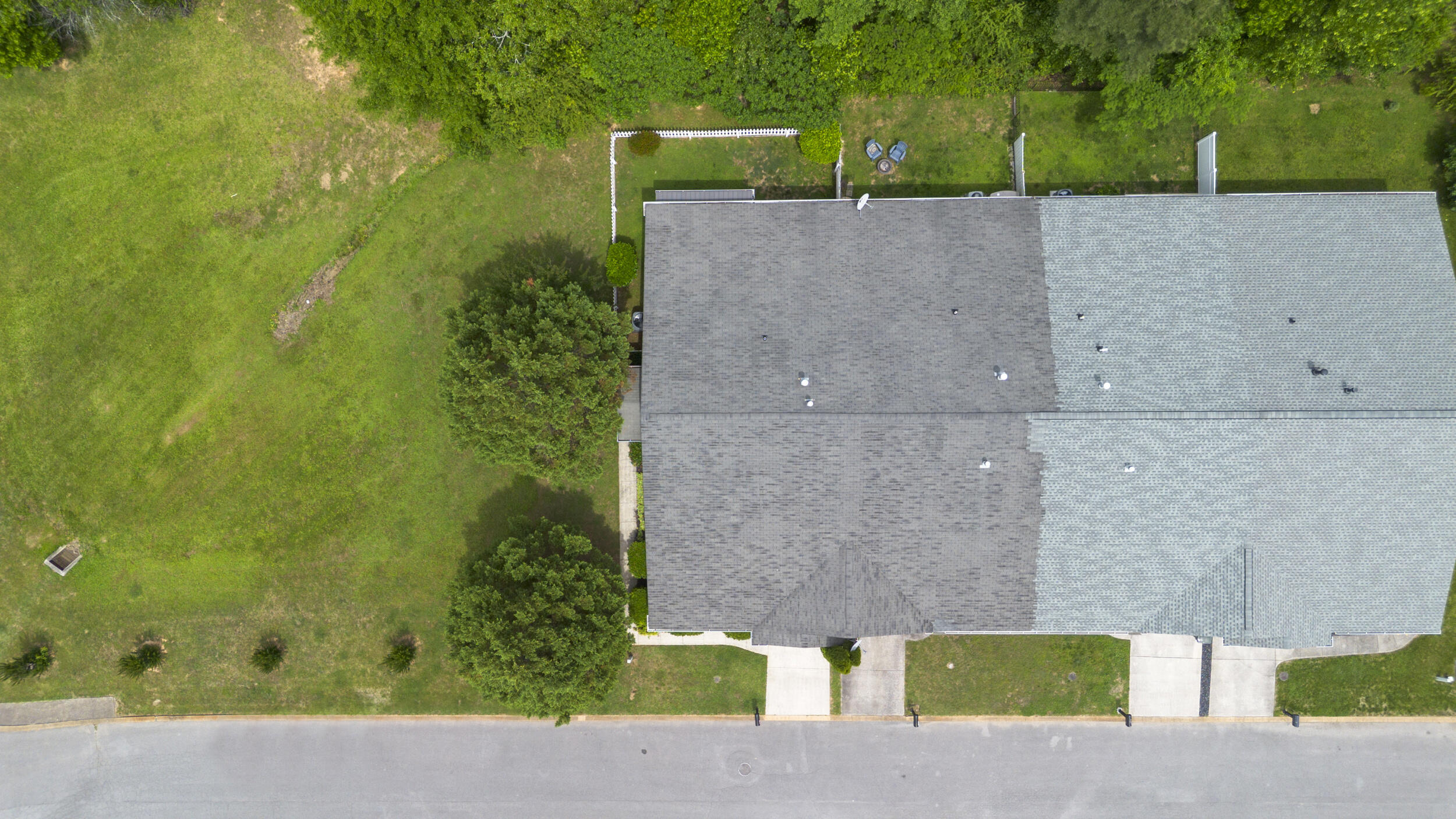 1809 Jackson Square Drive