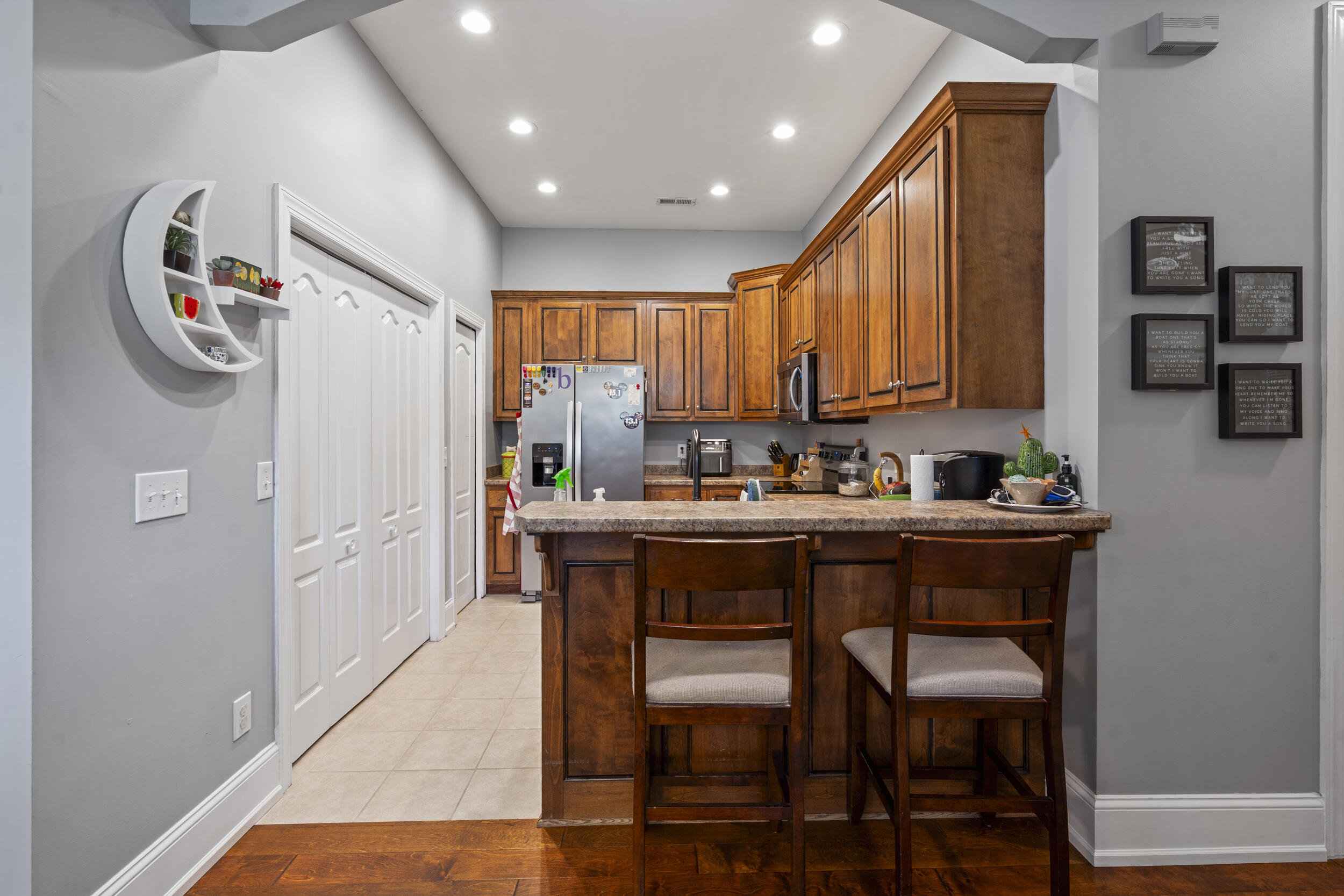 1809 Jackson Square Drive