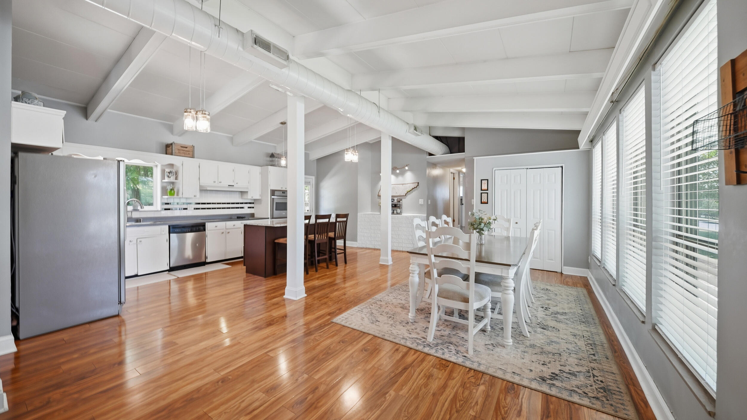 1413 Awhila Drive