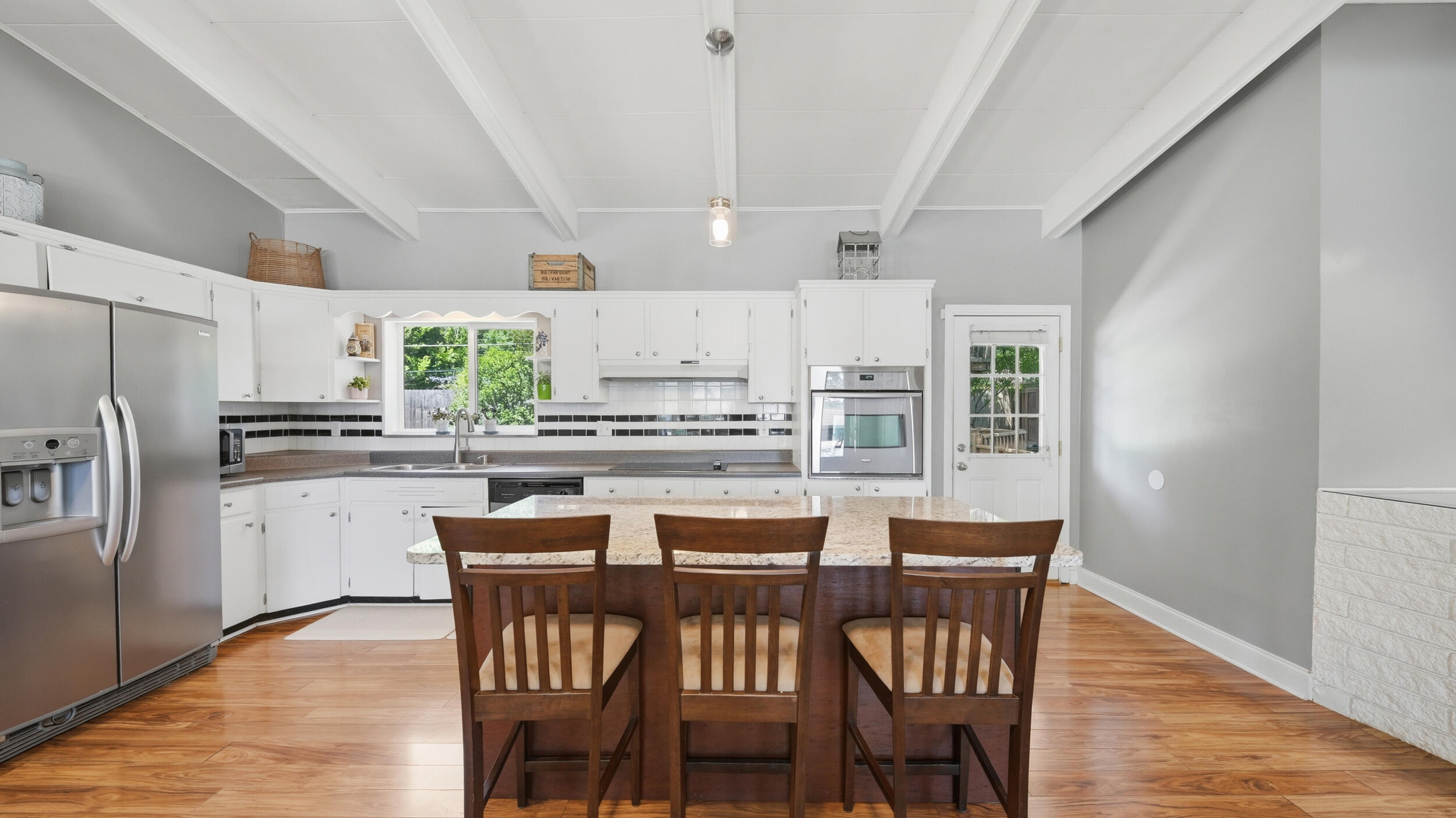 1413 Awhila Drive