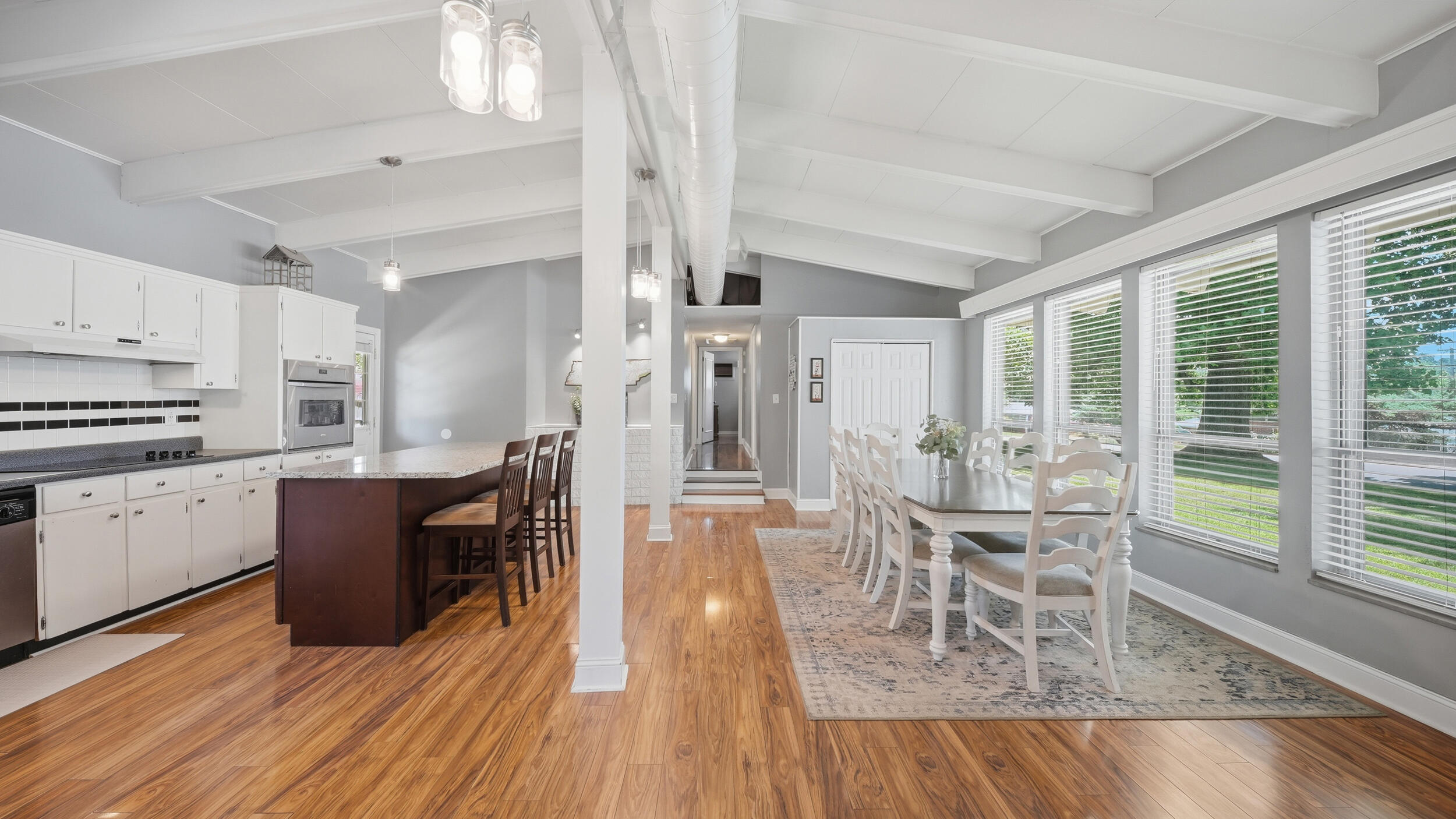 1413 Awhila Drive