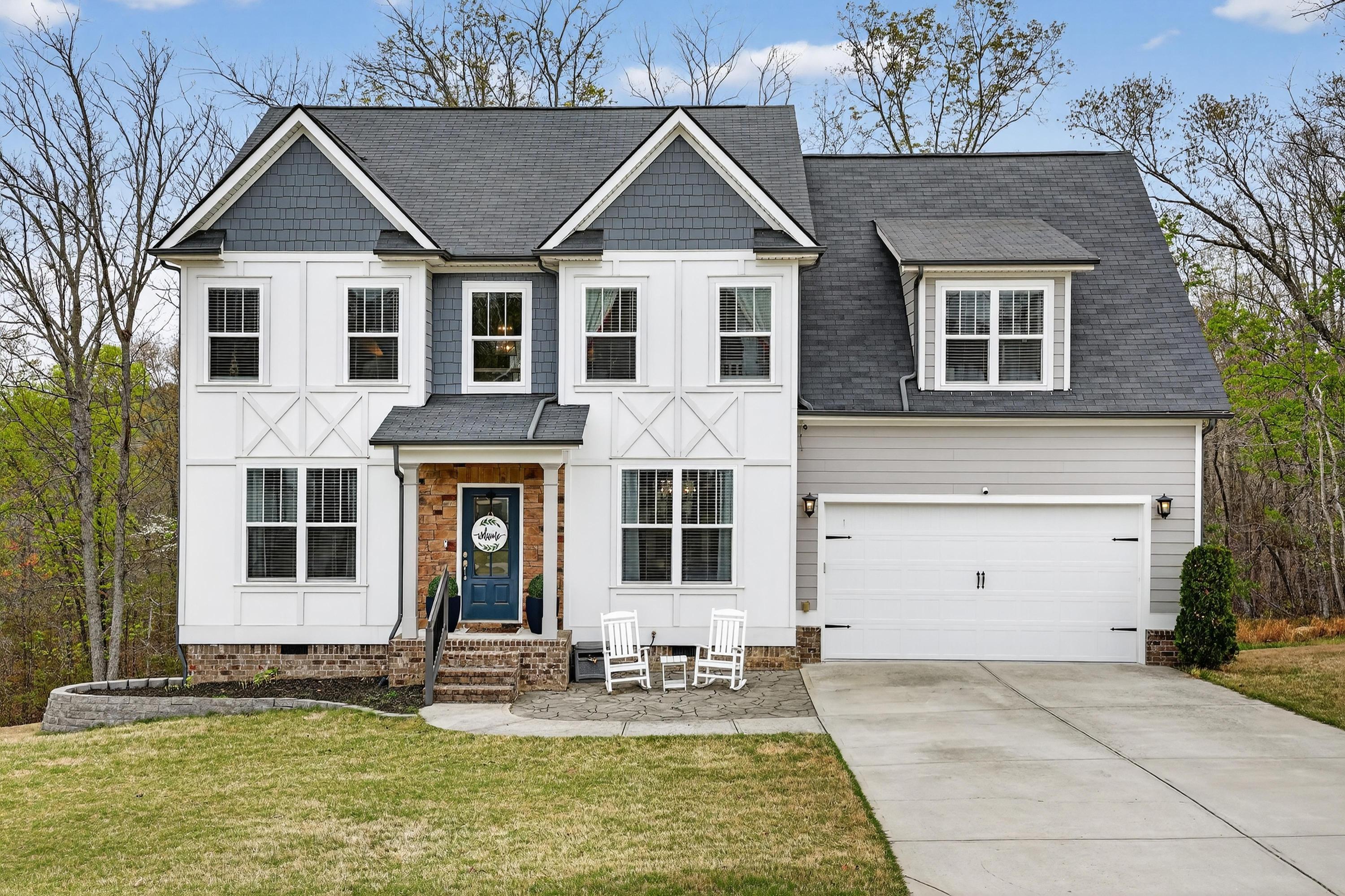 6582 Frankfurt Road