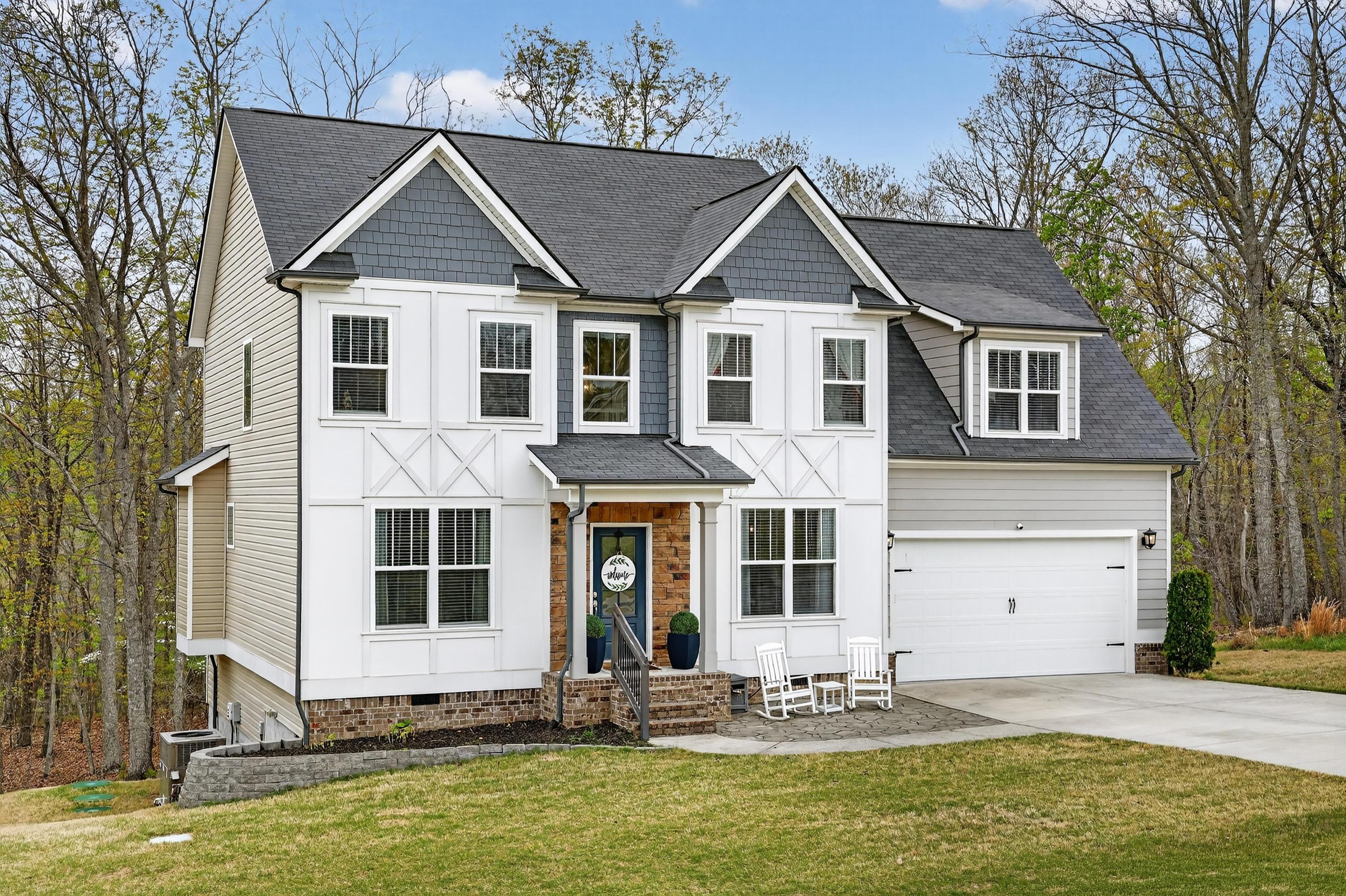6582 Frankfurt Road