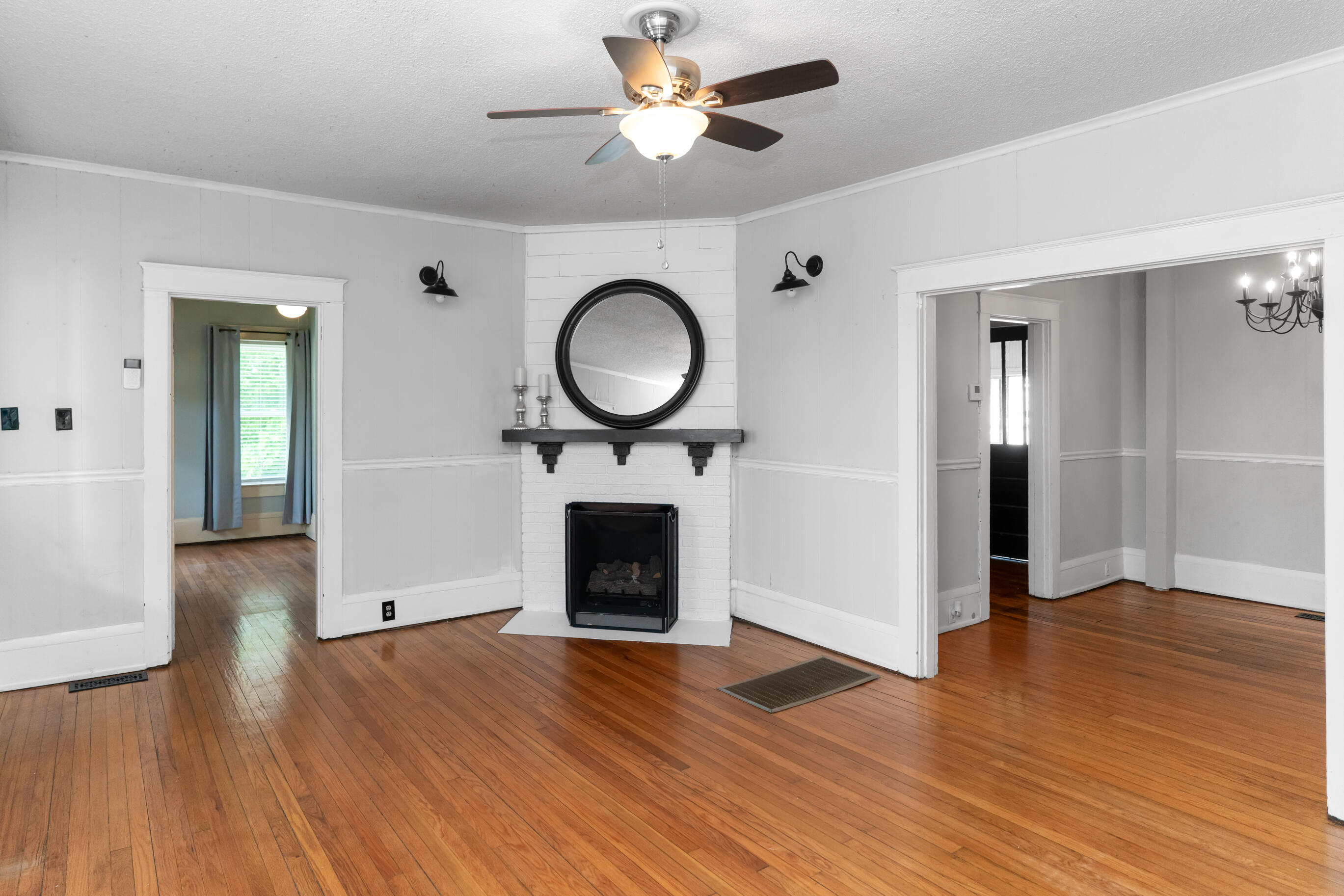 804 Elm Avenue
