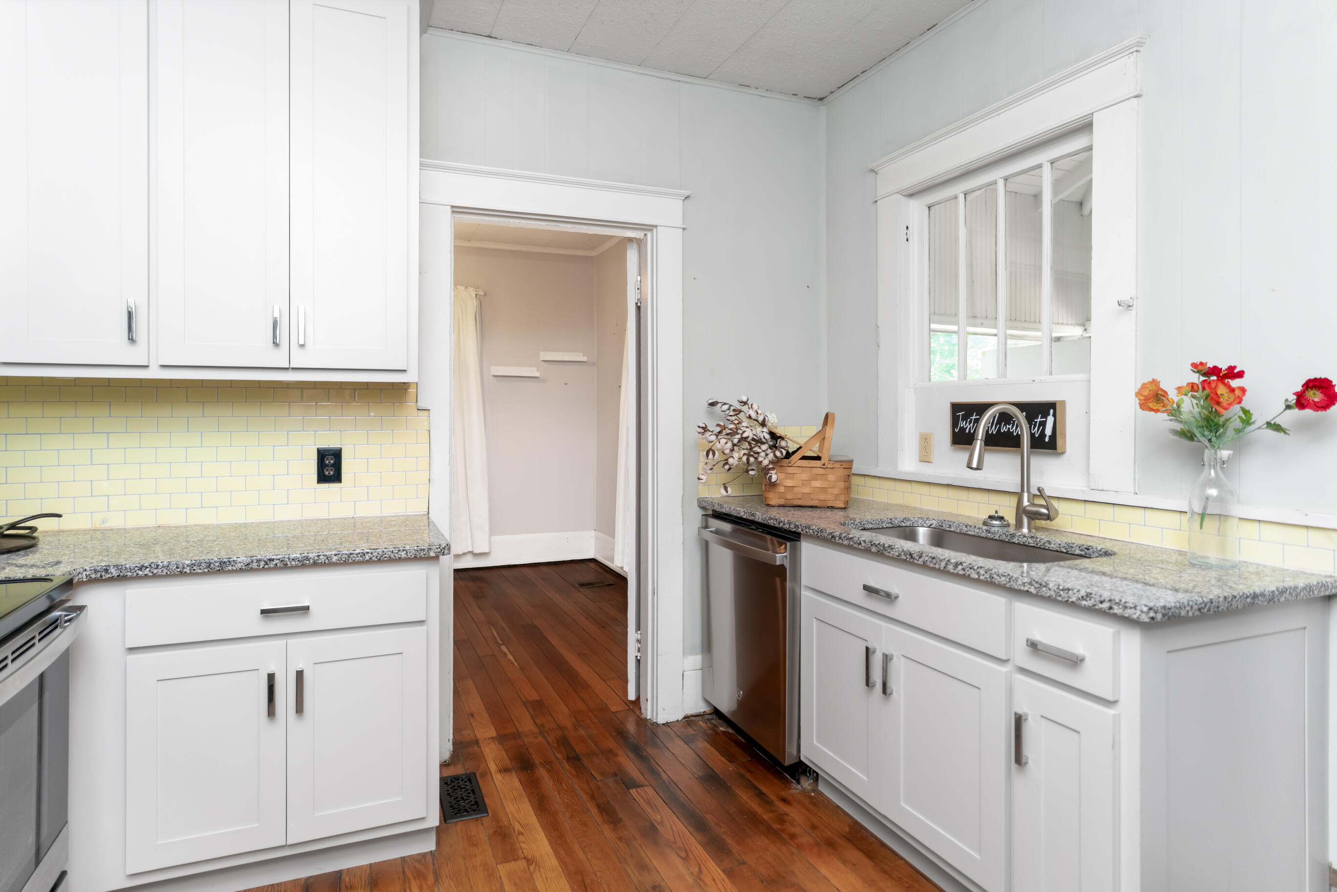 804 Elm Avenue