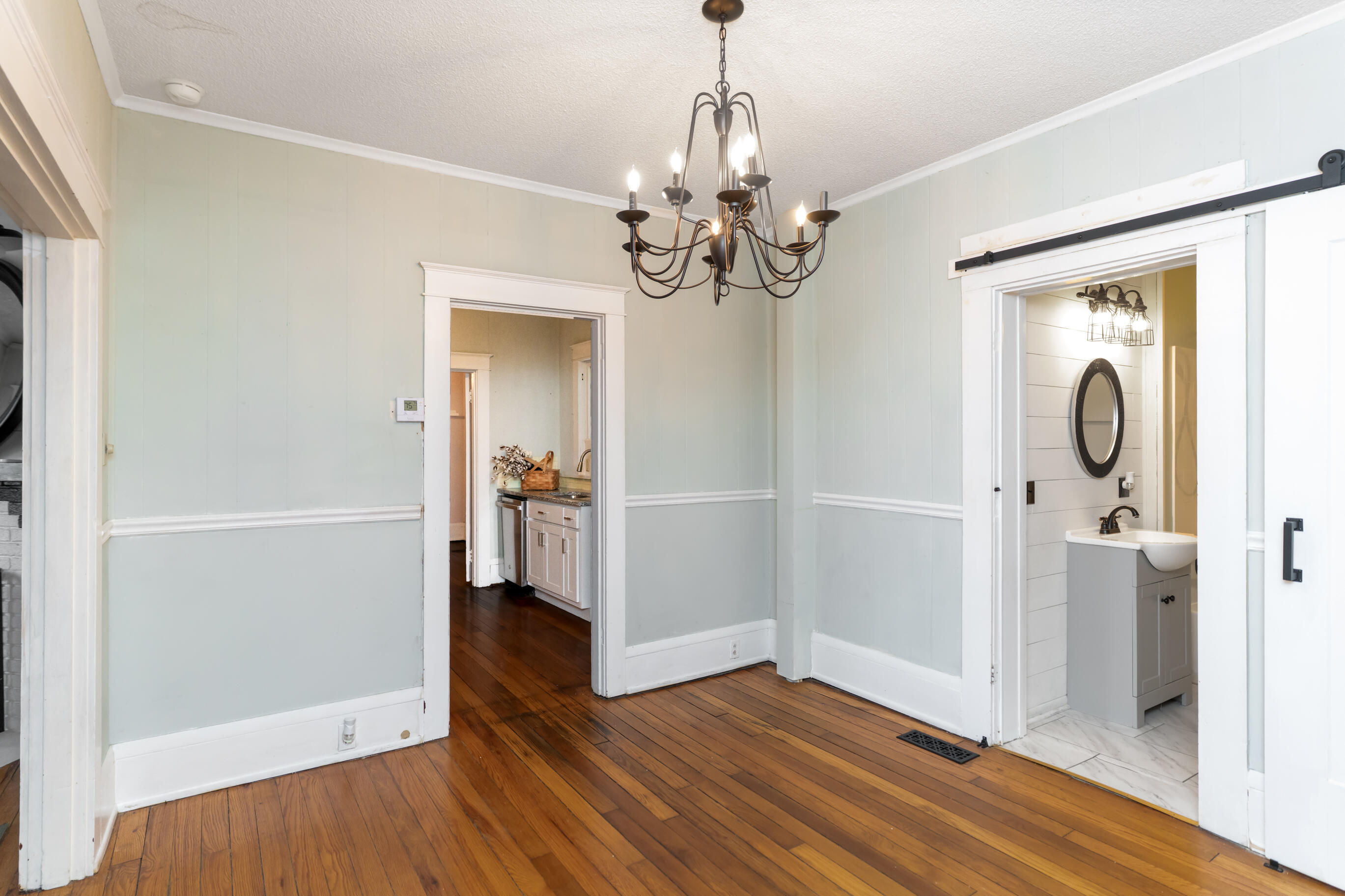 804 Elm Avenue