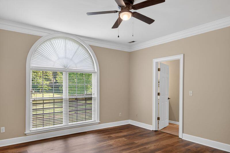 112 Dogwood Trail