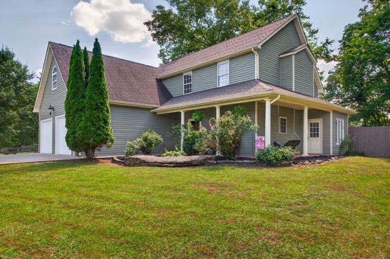 112 Dogwood Trail