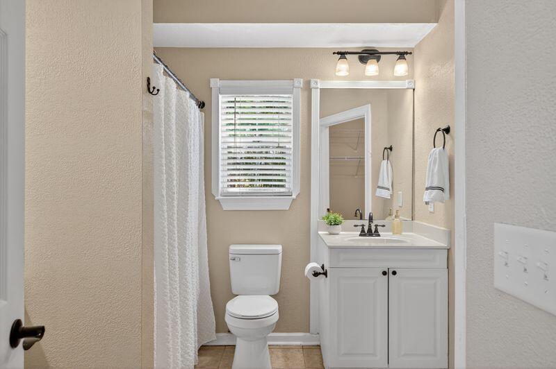 112 Dogwood Trail