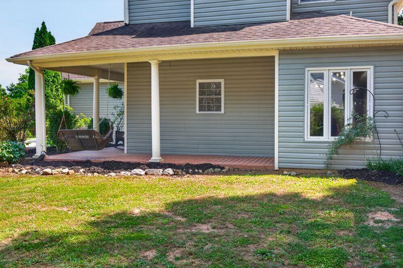112 Dogwood Trail