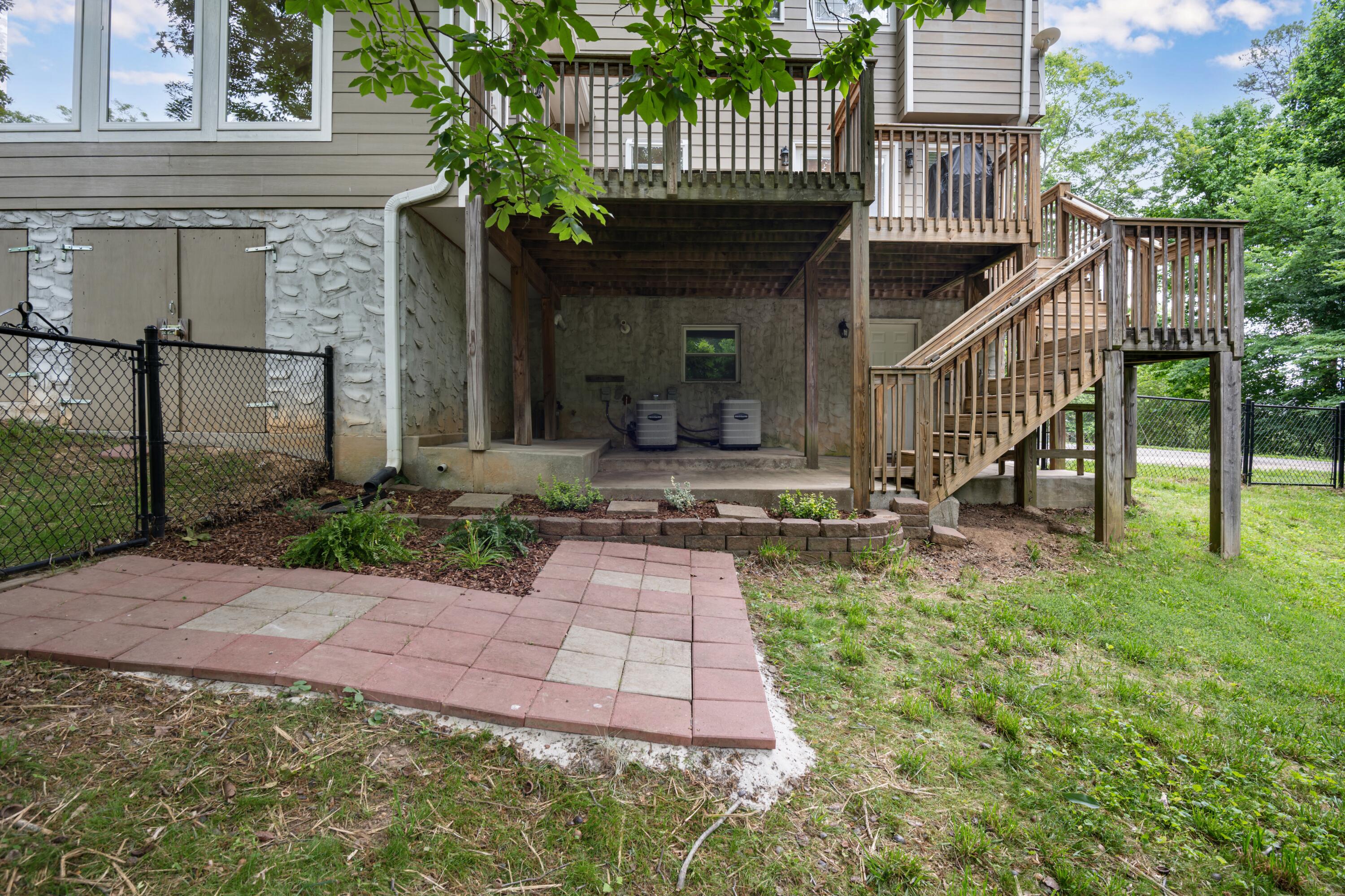 618 River Landing Drive