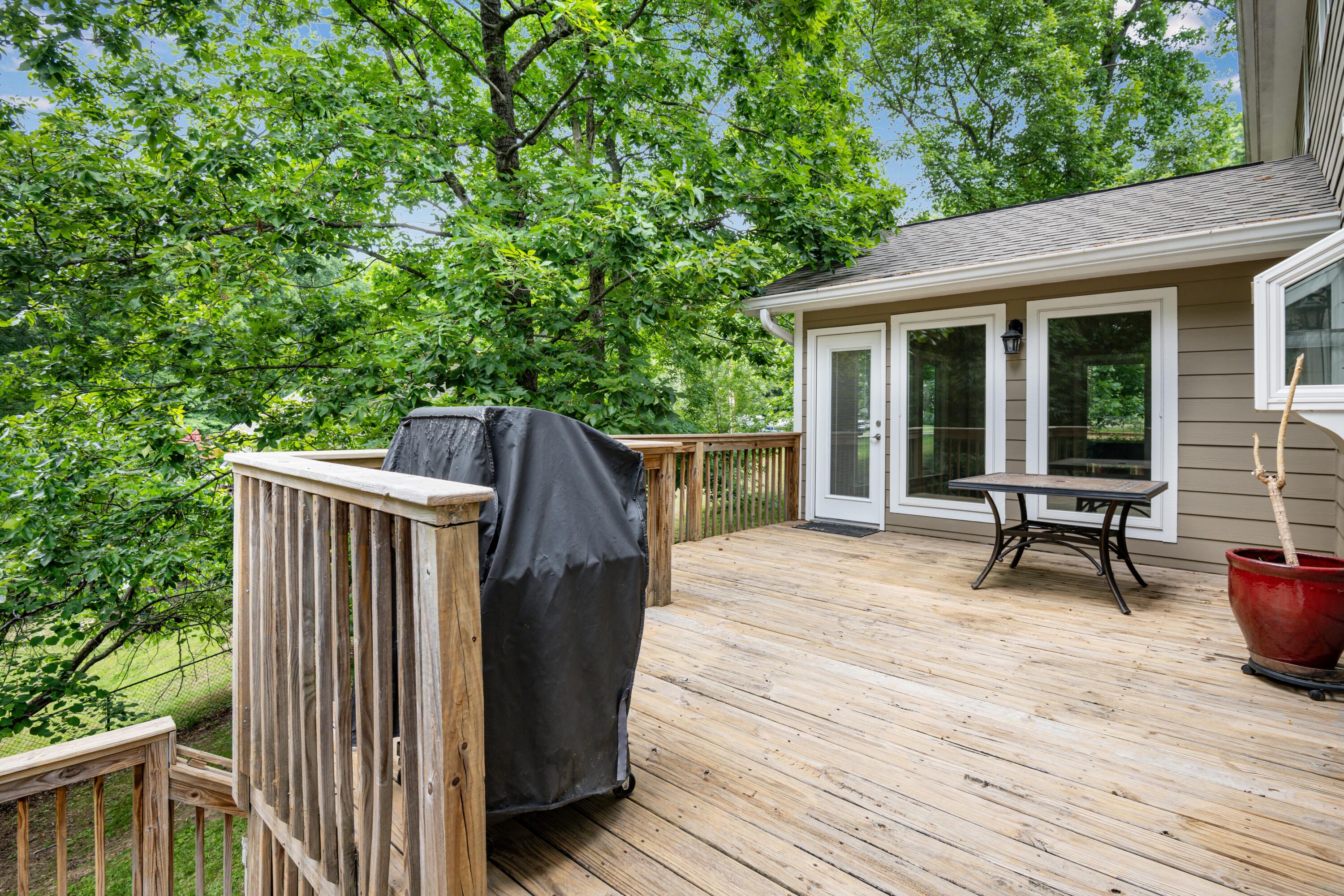 618 River Landing Drive