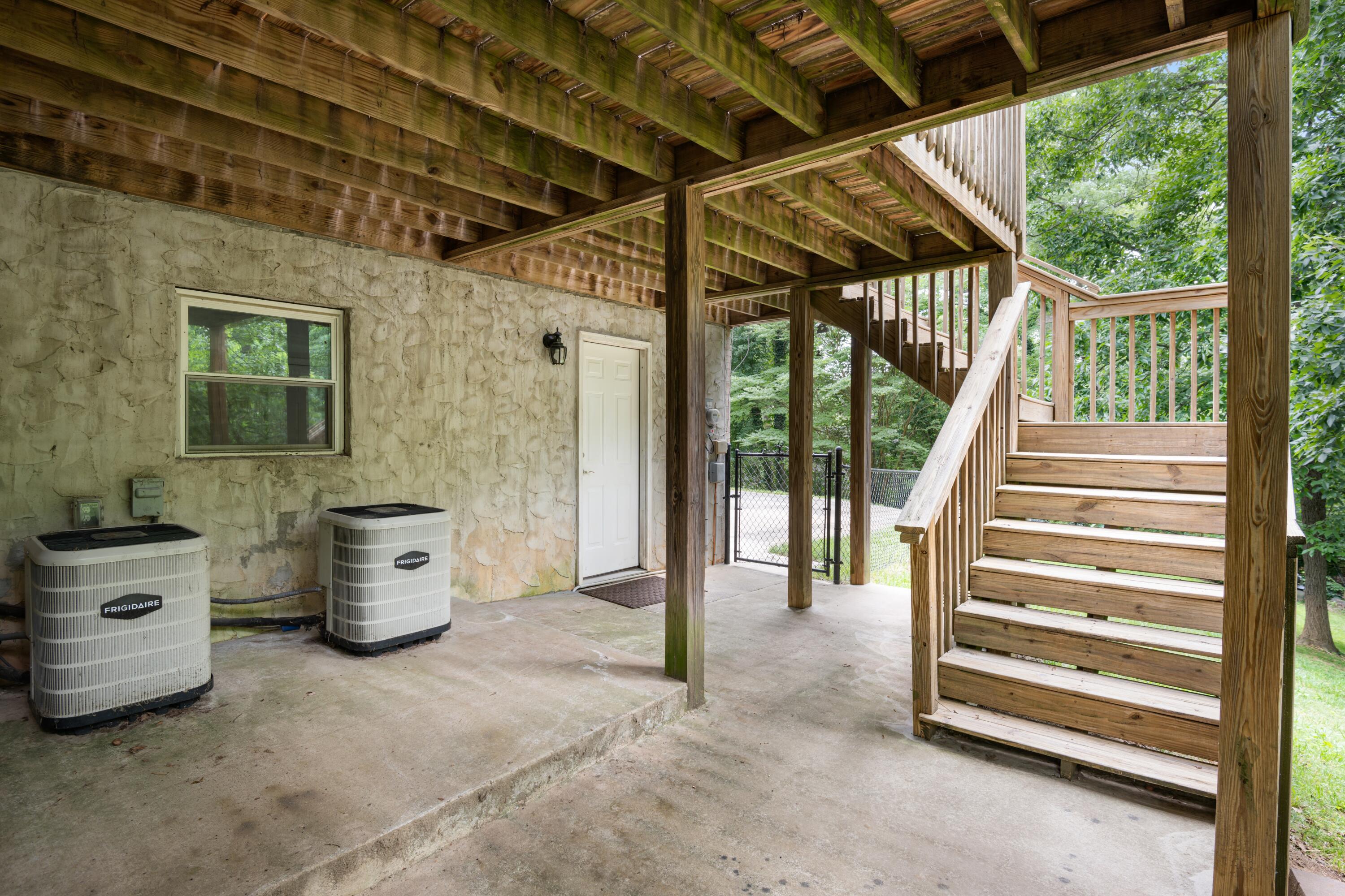 618 River Landing Drive
