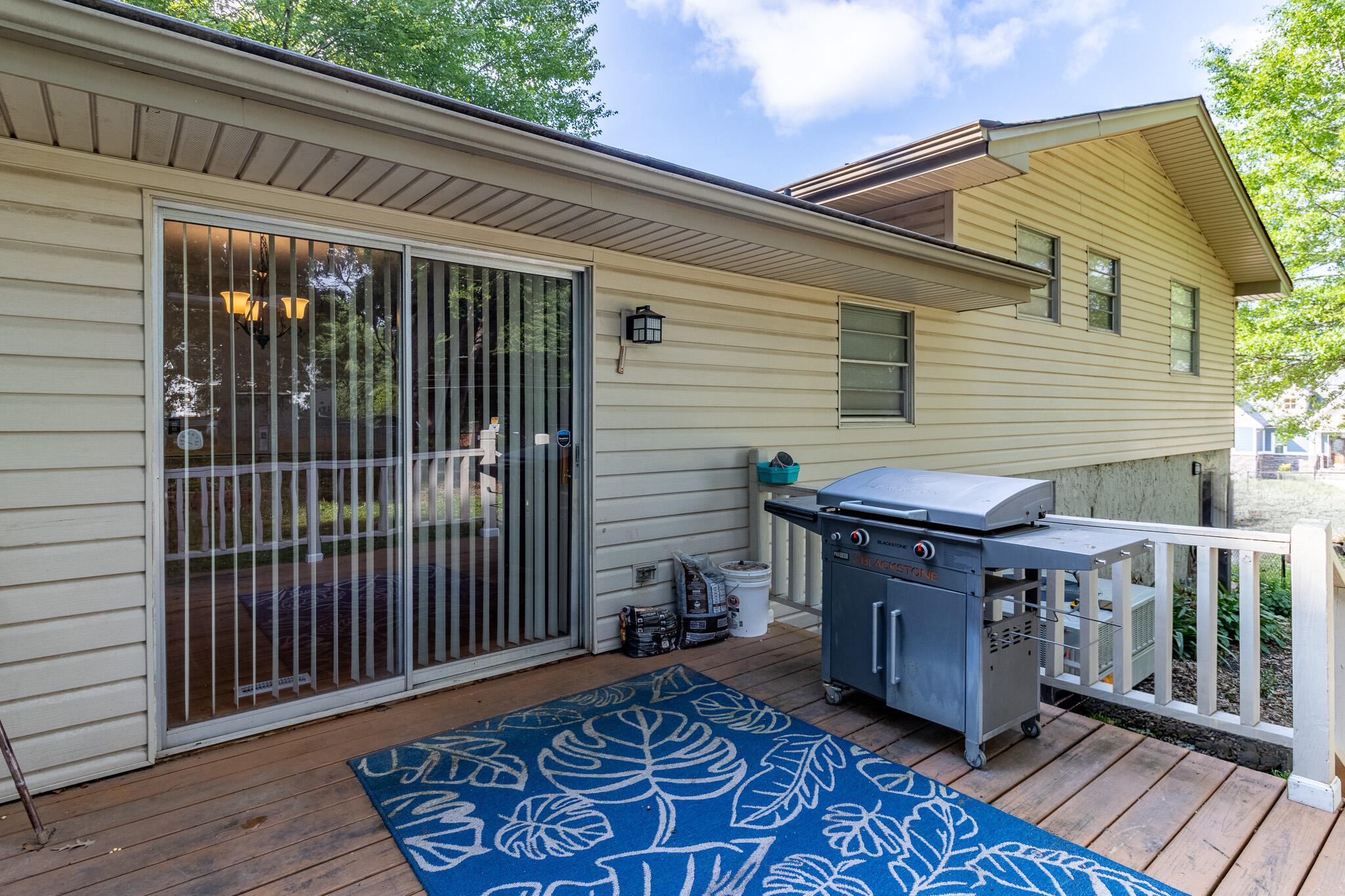 901 Spurling Drive