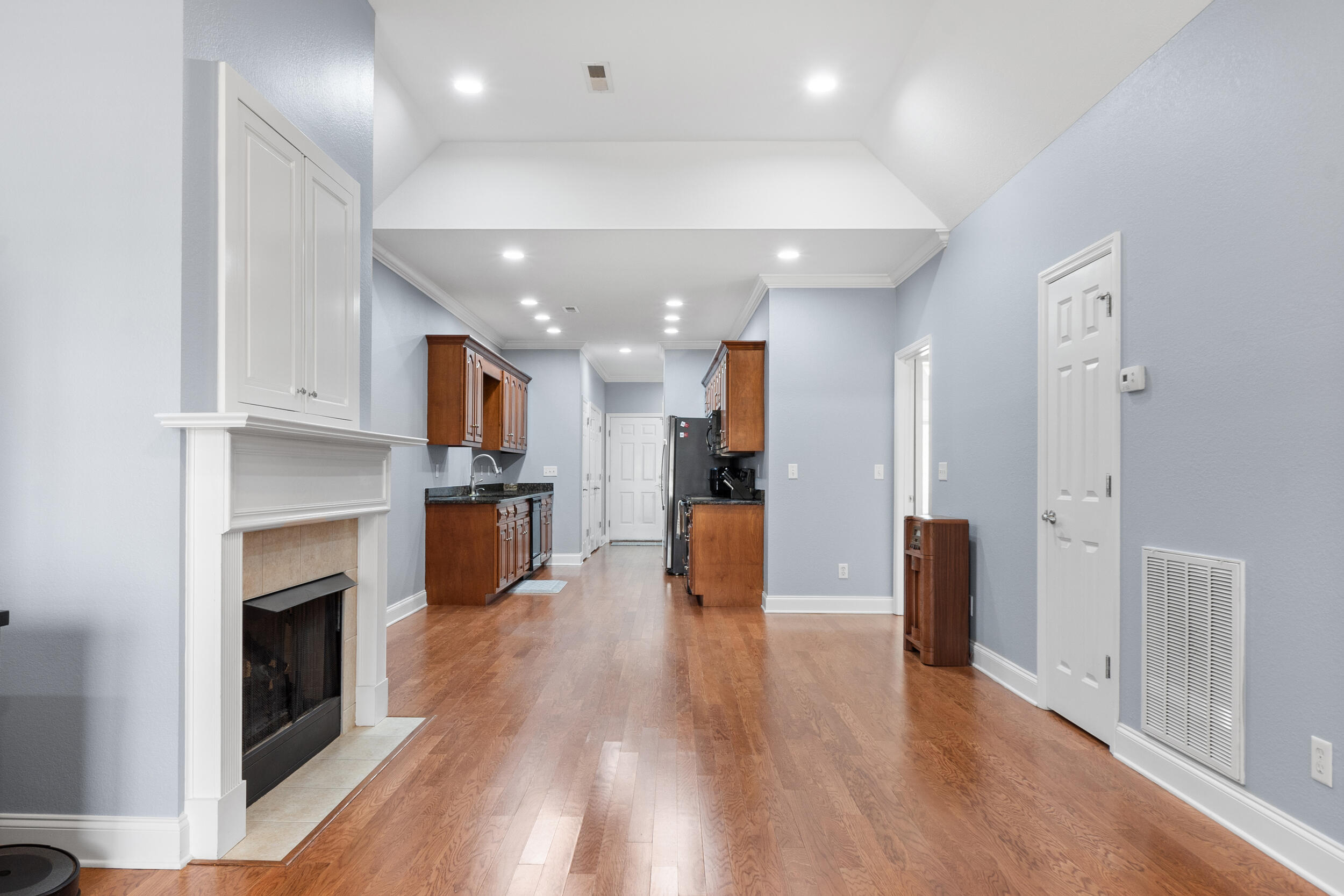 787 Callaway Court