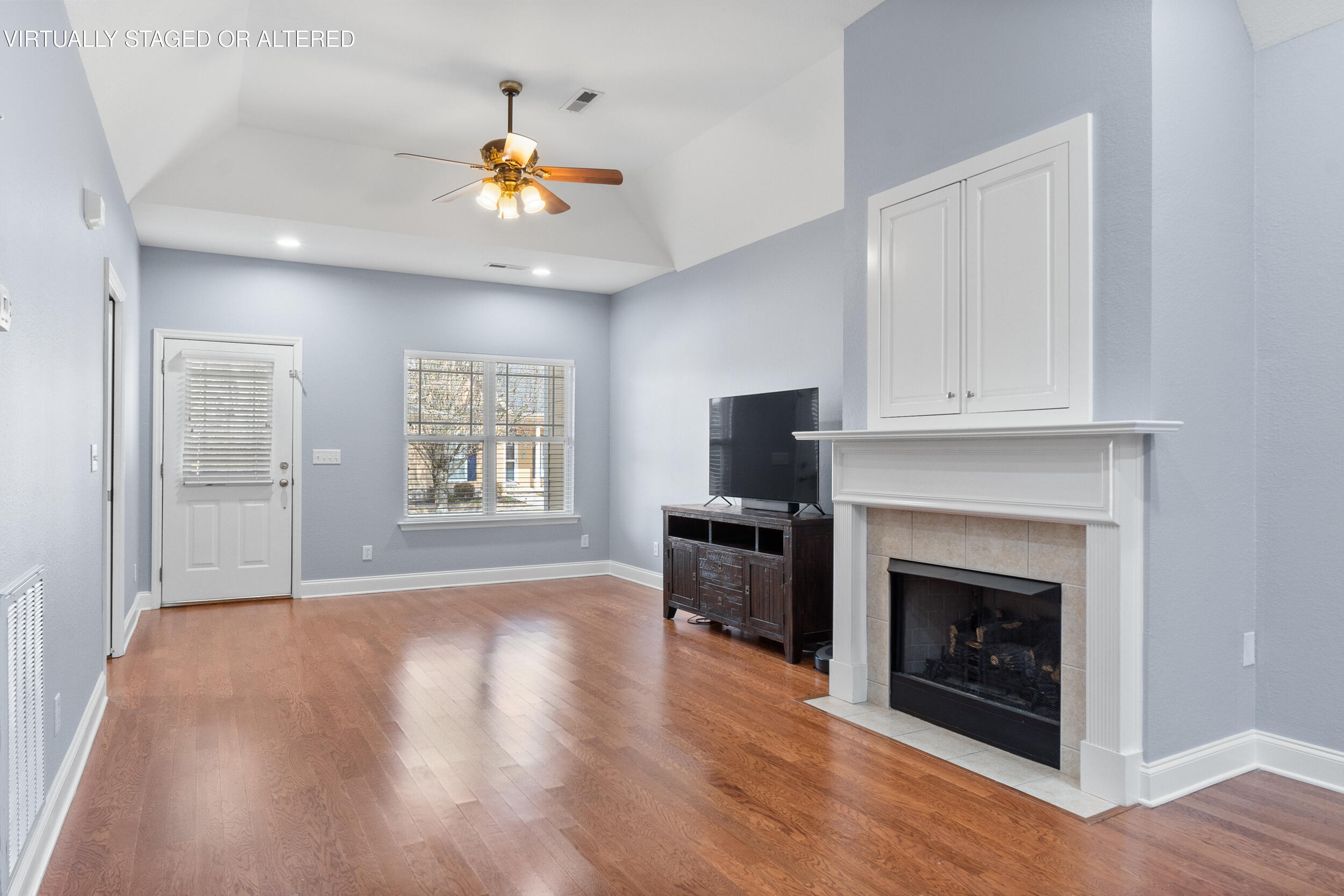 787 Callaway Court