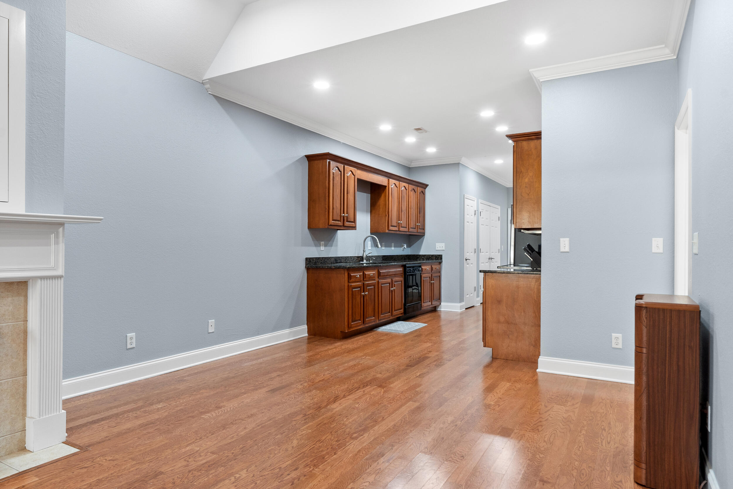 787 Callaway Court