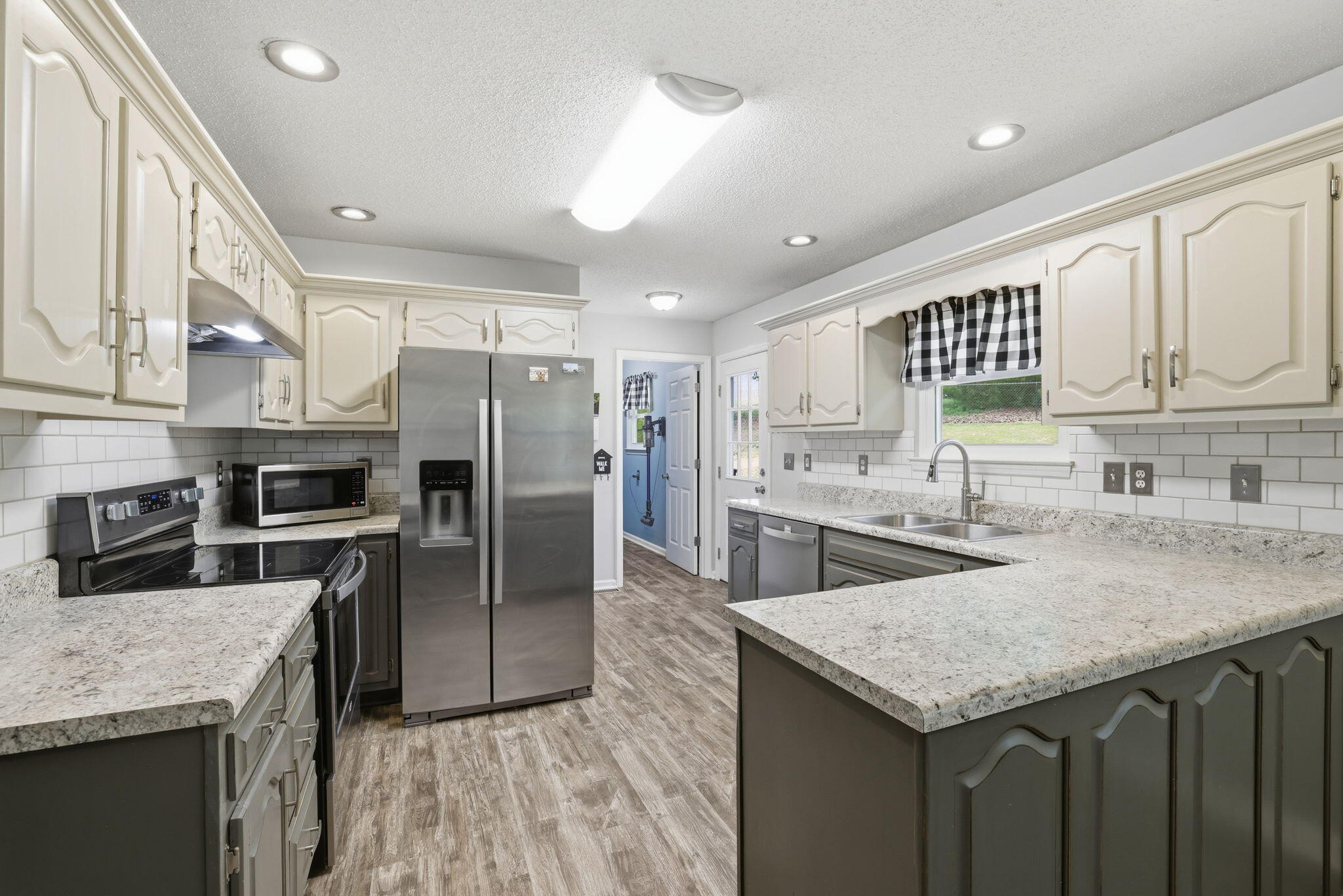 10123 Bear Trail Drive